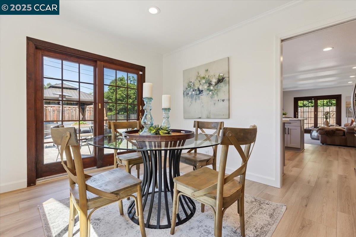 Detail Gallery Image 10 of 36 For 5179 Paul Scarlet Dr, Concord,  CA 94521 - 4 Beds | 2/1 Baths