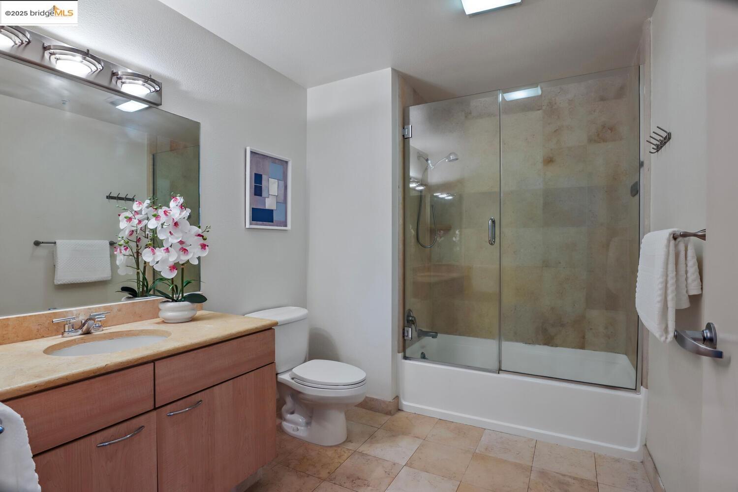 Photo #10: 41103547 Listing: Photo #10