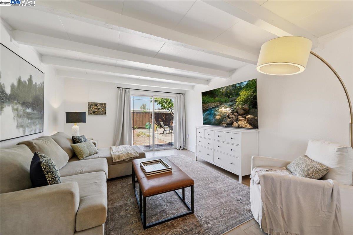 Detail Gallery Image 25 of 32 For 427 Bernal Ave, Livermore,  CA 94551 - 3 Beds | 2 Baths