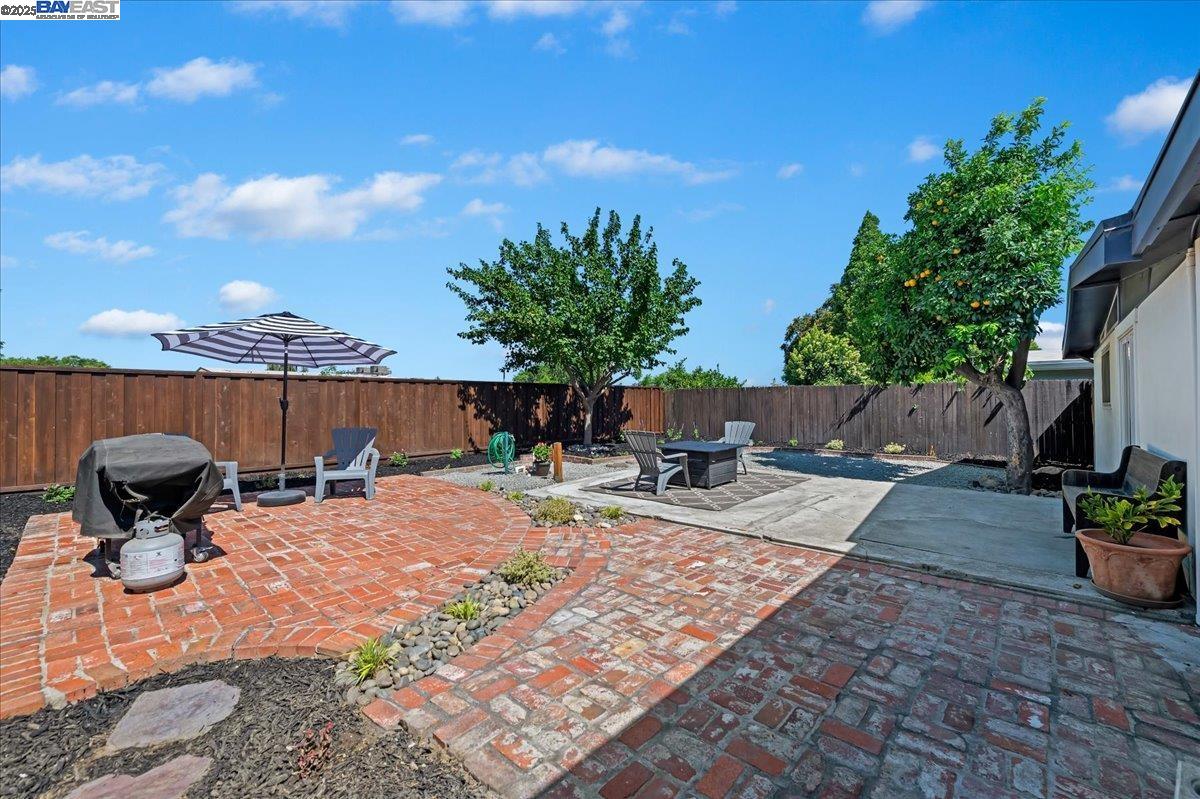 Detail Gallery Image 29 of 32 For 427 Bernal Ave, Livermore,  CA 94551 - 3 Beds | 2 Baths