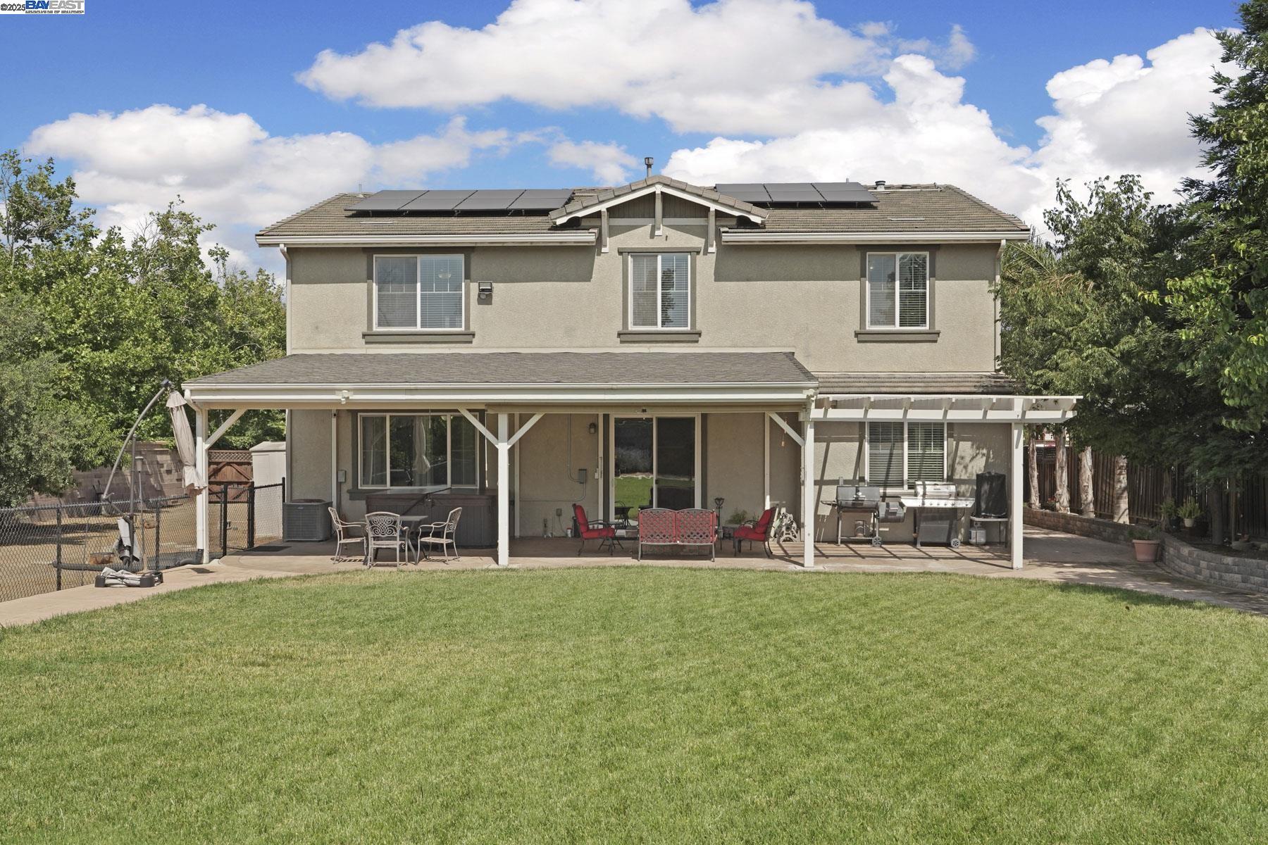 Detail Gallery Image 36 of 55 For 247 N Menlo Park Ct, Mountain House,  CA 95391 - 4 Beds | 3/1 Baths