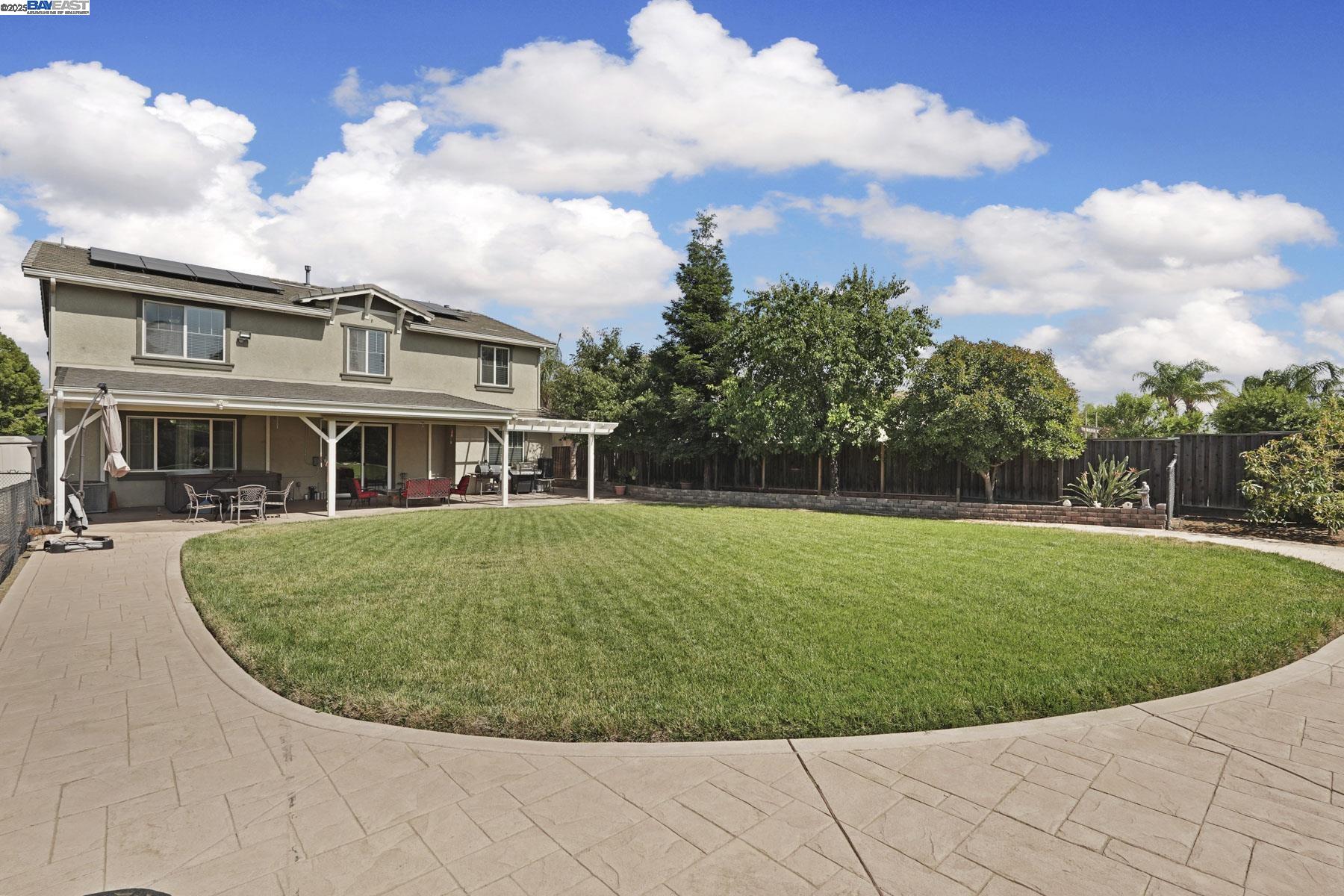 Detail Gallery Image 39 of 55 For 247 N Menlo Park Ct, Mountain House,  CA 95391 - 4 Beds | 3/1 Baths