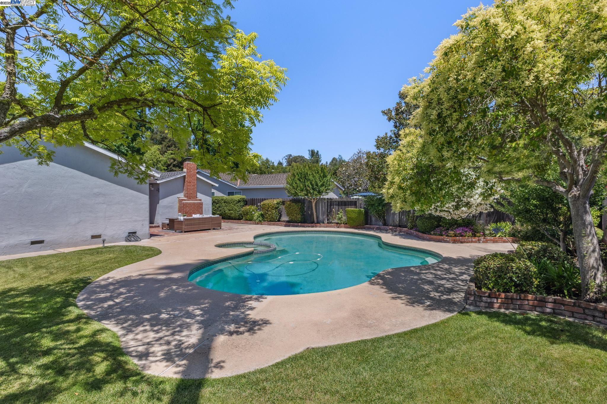 Detail Gallery Image 29 of 46 For 573 Junipero St, Pleasanton,  CA 94566 - 4 Beds | 2 Baths