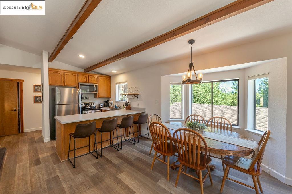 Detail Gallery Image 5 of 48 For 19266 Ferretti Rd, Groveland,  CA 95321-9535 - 2 Beds | 2 Baths