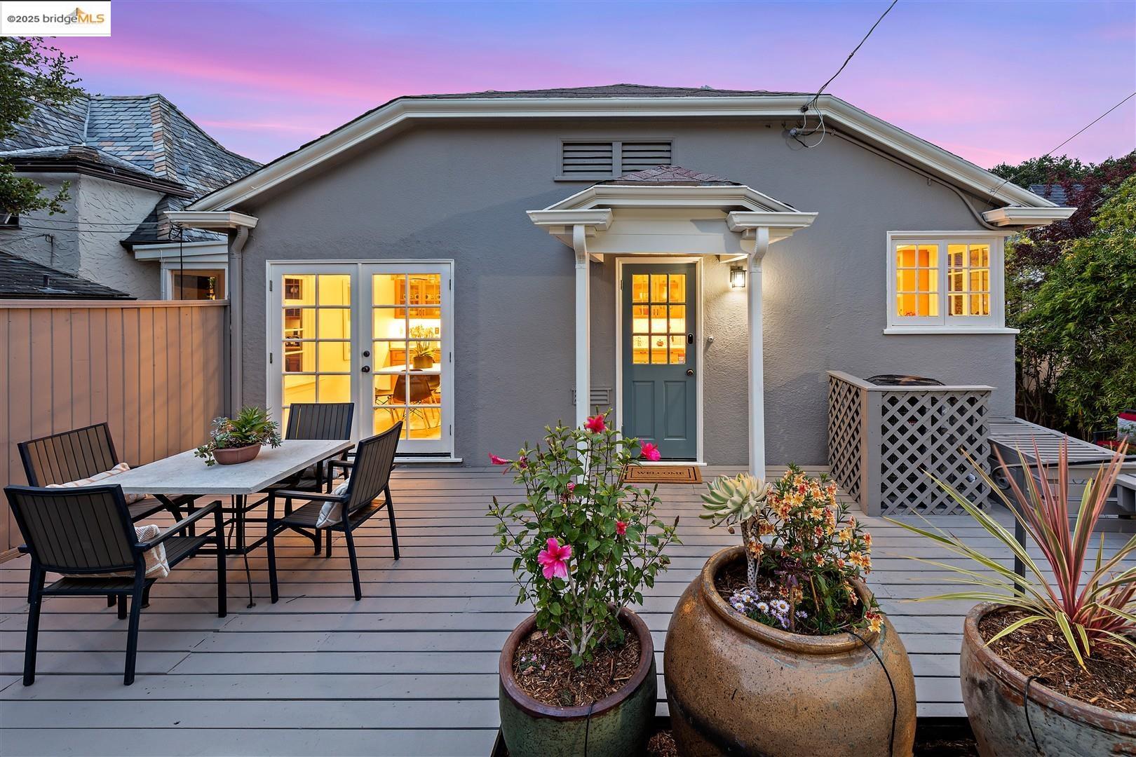 Detail Gallery Image 1 of 1 For 53 Menlo Pl, Berkeley,  CA 94707 - 4 Beds | 3 Baths