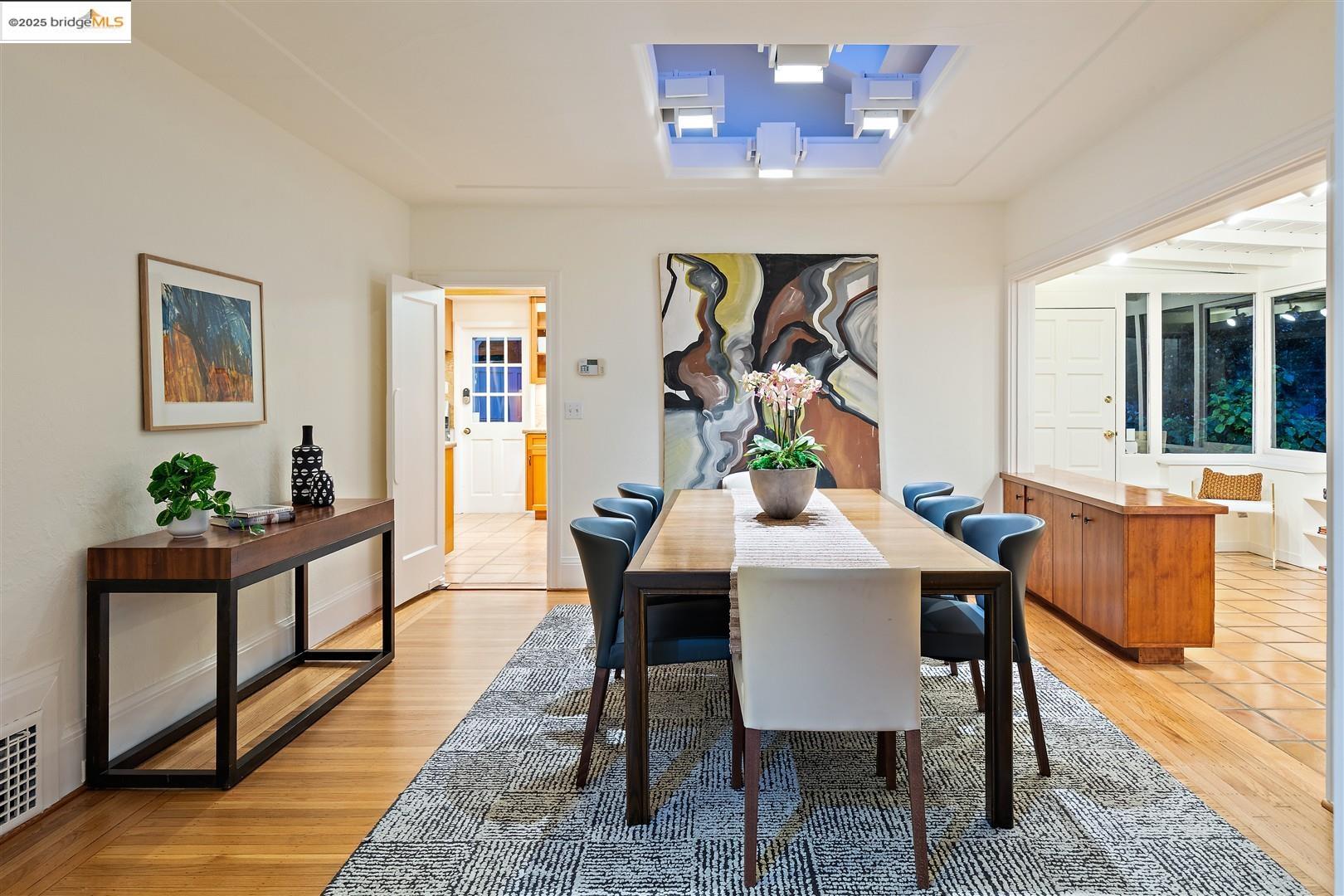Detail Gallery Image 24 of 59 For 53 Menlo Pl, Berkeley,  CA 94707 - 4 Beds | 3 Baths