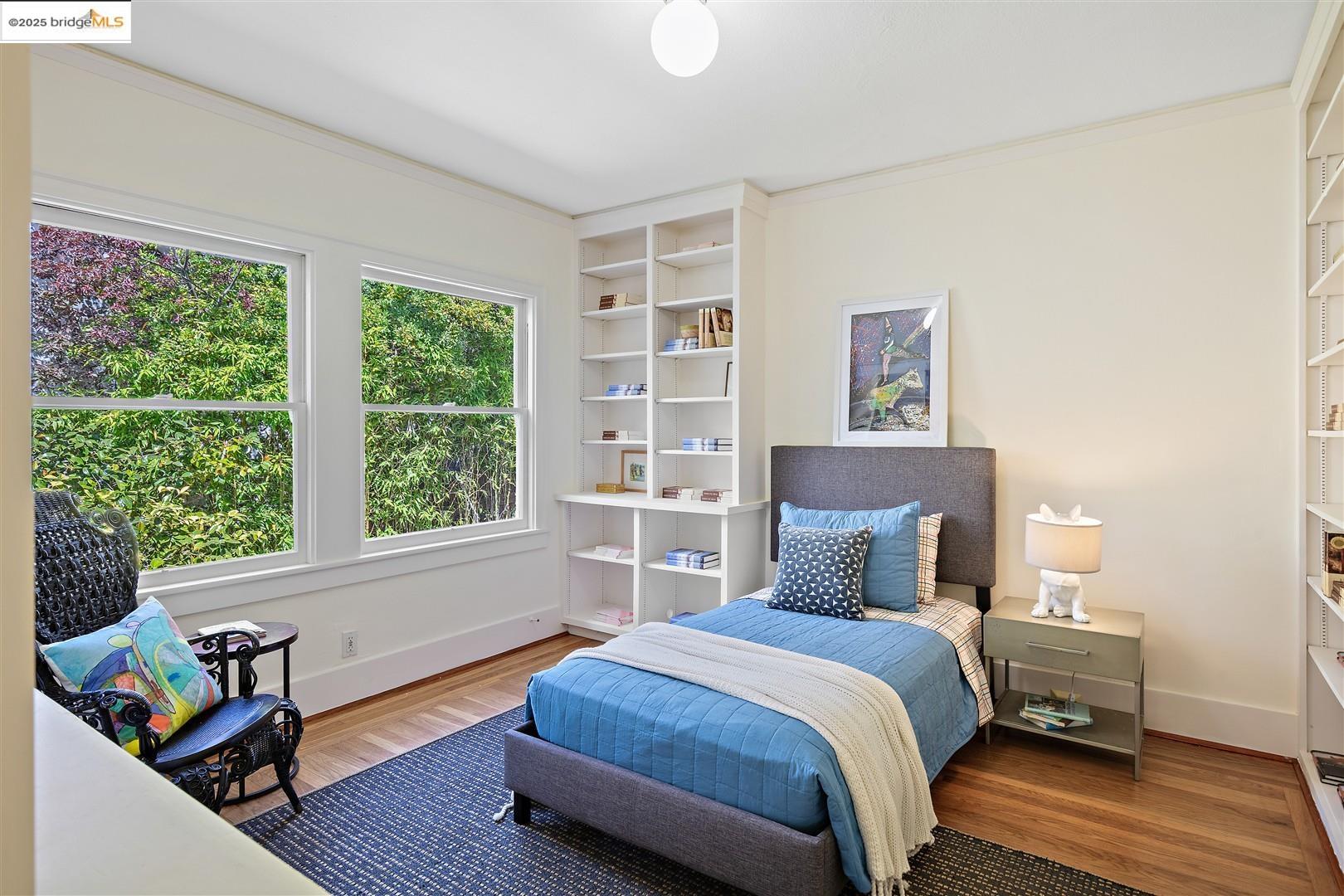 Detail Gallery Image 28 of 59 For 53 Menlo Pl, Berkeley,  CA 94707 - 4 Beds | 3 Baths
