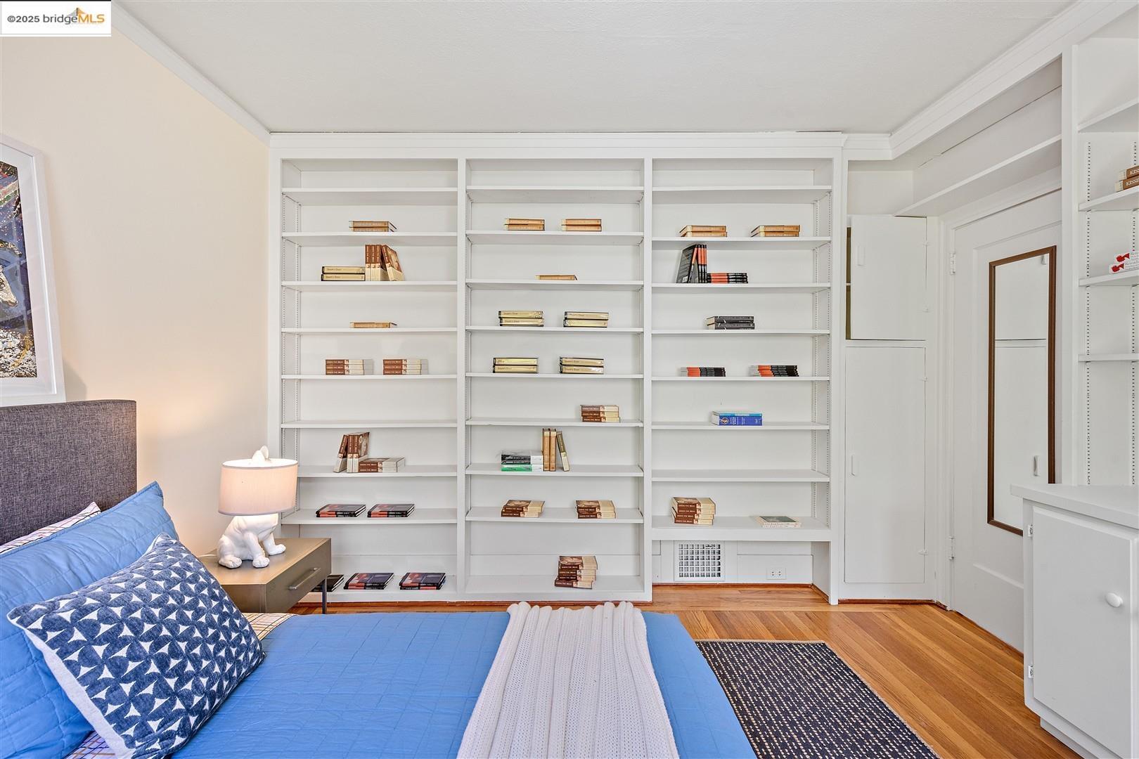 Detail Gallery Image 29 of 59 For 53 Menlo Pl, Berkeley,  CA 94707 - 4 Beds | 3 Baths