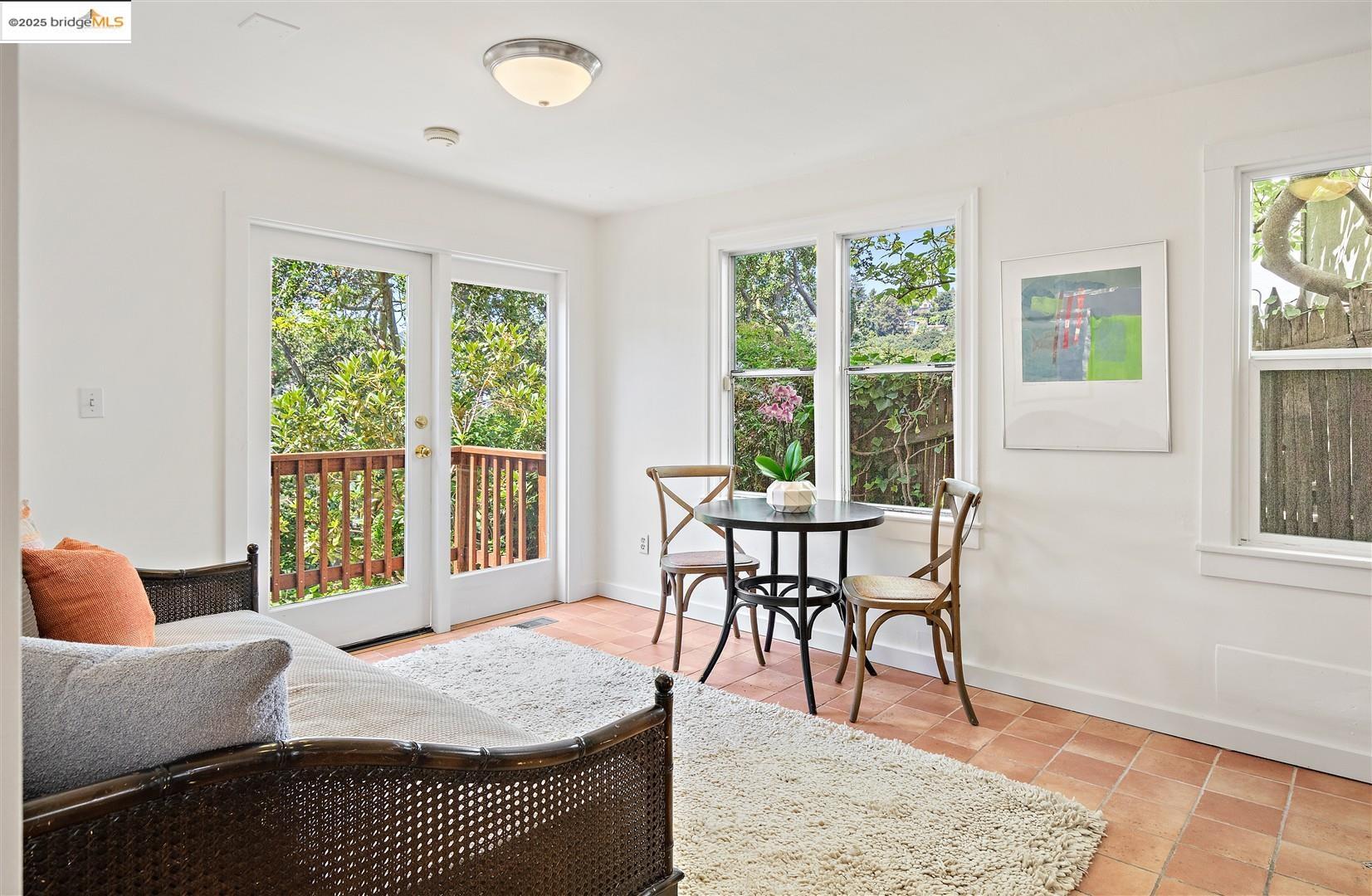 Detail Gallery Image 42 of 59 For 53 Menlo Pl, Berkeley,  CA 94707 - 4 Beds | 3 Baths