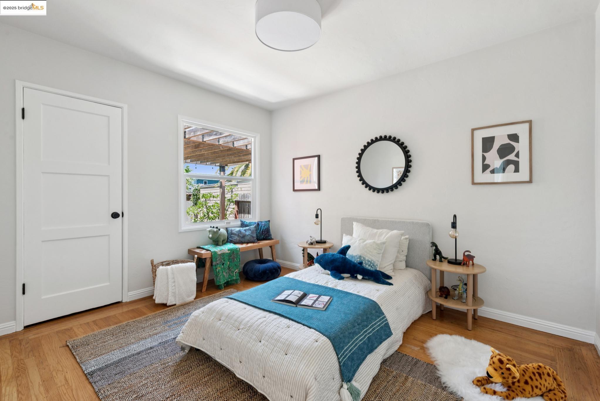 Detail Gallery Image 20 of 34 For 2634 Acton, Berkeley,  CA 94702 - 2 Beds | 1 Baths