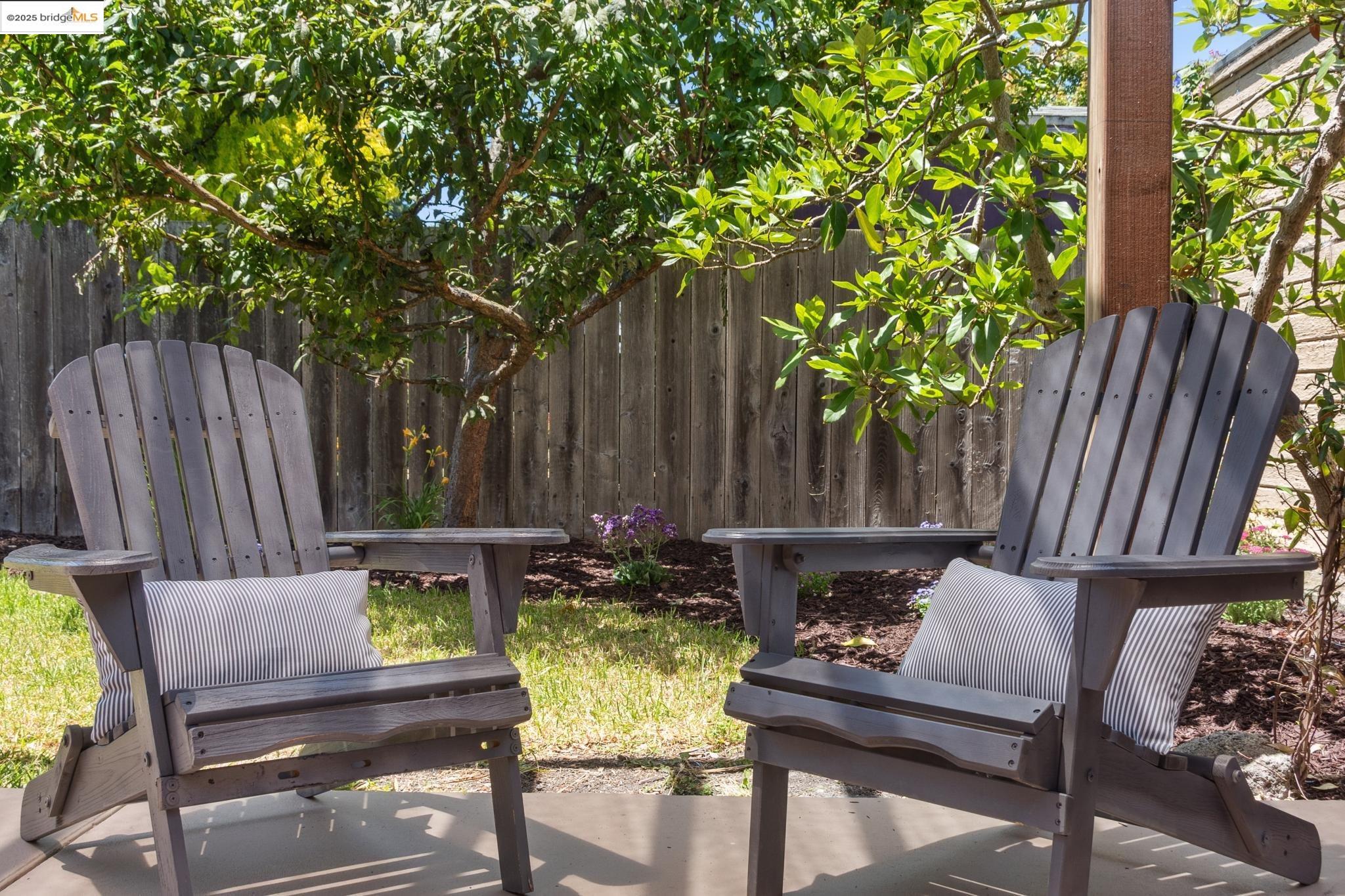 Detail Gallery Image 28 of 34 For 2634 Acton, Berkeley,  CA 94702 - 2 Beds | 1 Baths