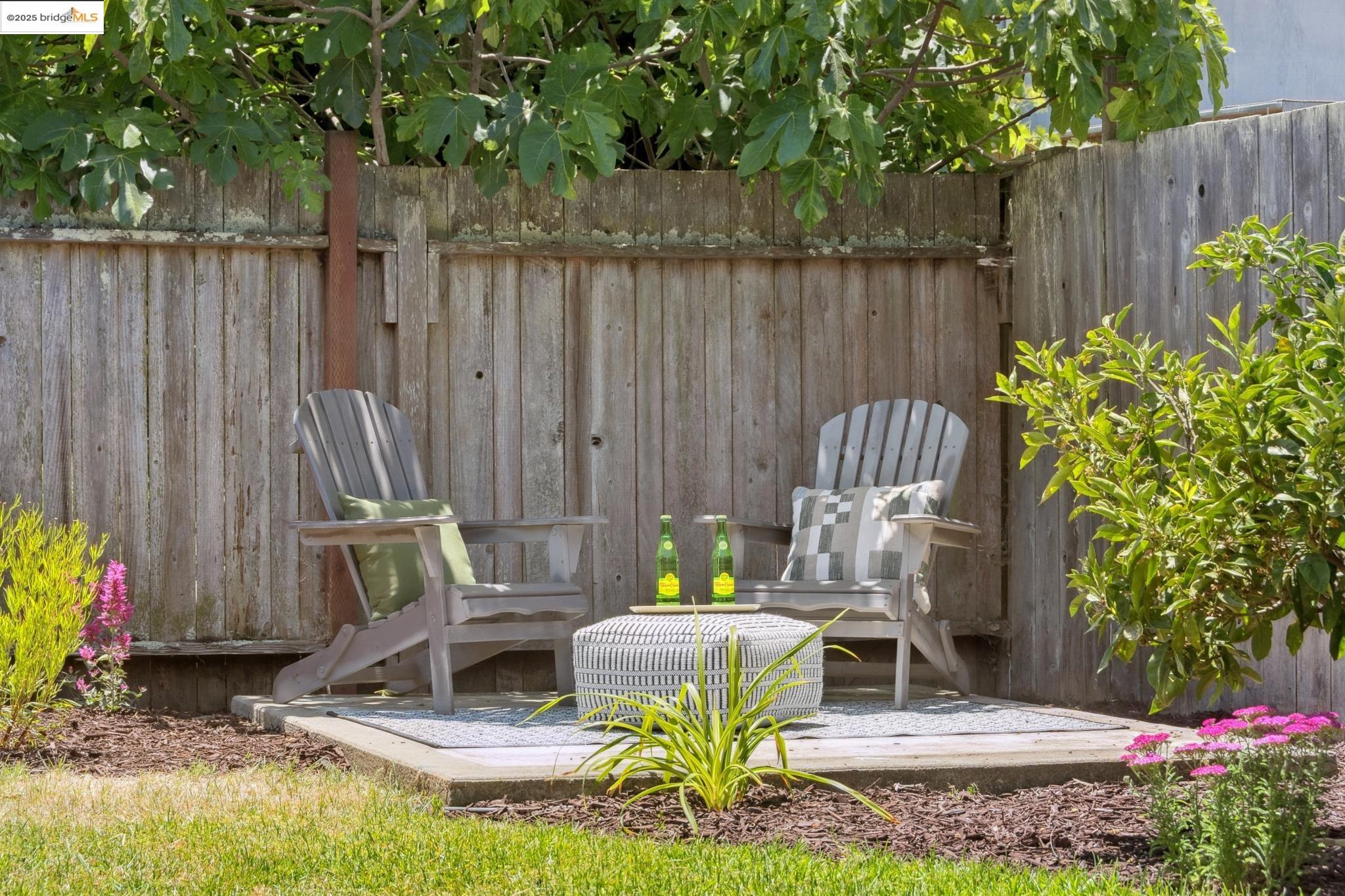 Detail Gallery Image 30 of 34 For 2634 Acton, Berkeley,  CA 94702 - 2 Beds | 1 Baths