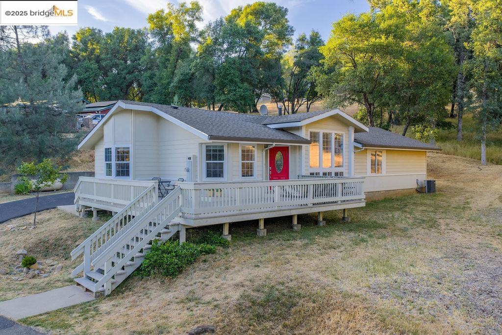 Detail Gallery Image 1 of 56 For 20828 Ferretti Rd, Groveland,  CA 95321 - 3 Beds | 2 Baths
