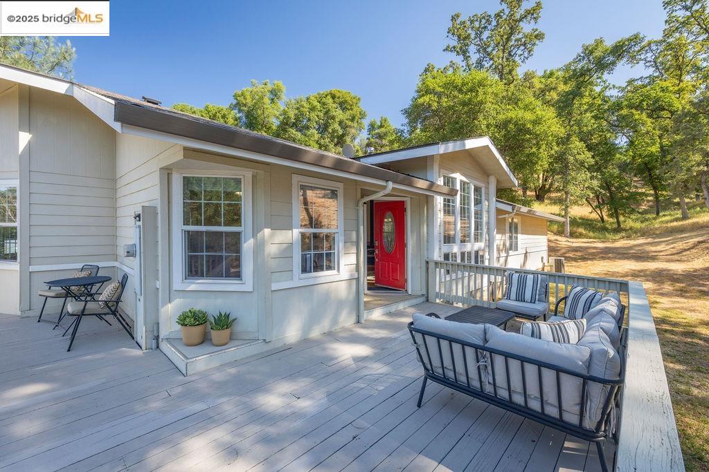Detail Gallery Image 17 of 56 For 20828 Ferretti Rd, Groveland,  CA 95321 - 3 Beds | 2 Baths