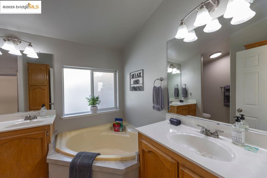 Detail Gallery Image 22 of 56 For 20828 Ferretti Rd, Groveland,  CA 95321 - 3 Beds | 2 Baths