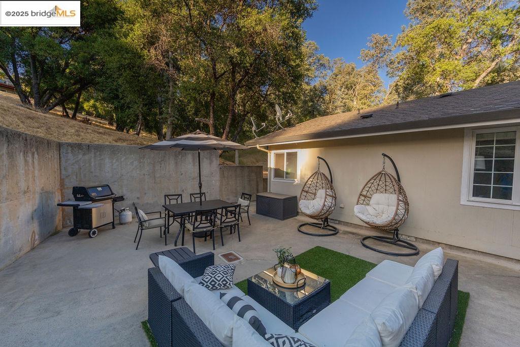 Detail Gallery Image 34 of 56 For 20828 Ferretti Rd, Groveland,  CA 95321 - 3 Beds | 2 Baths