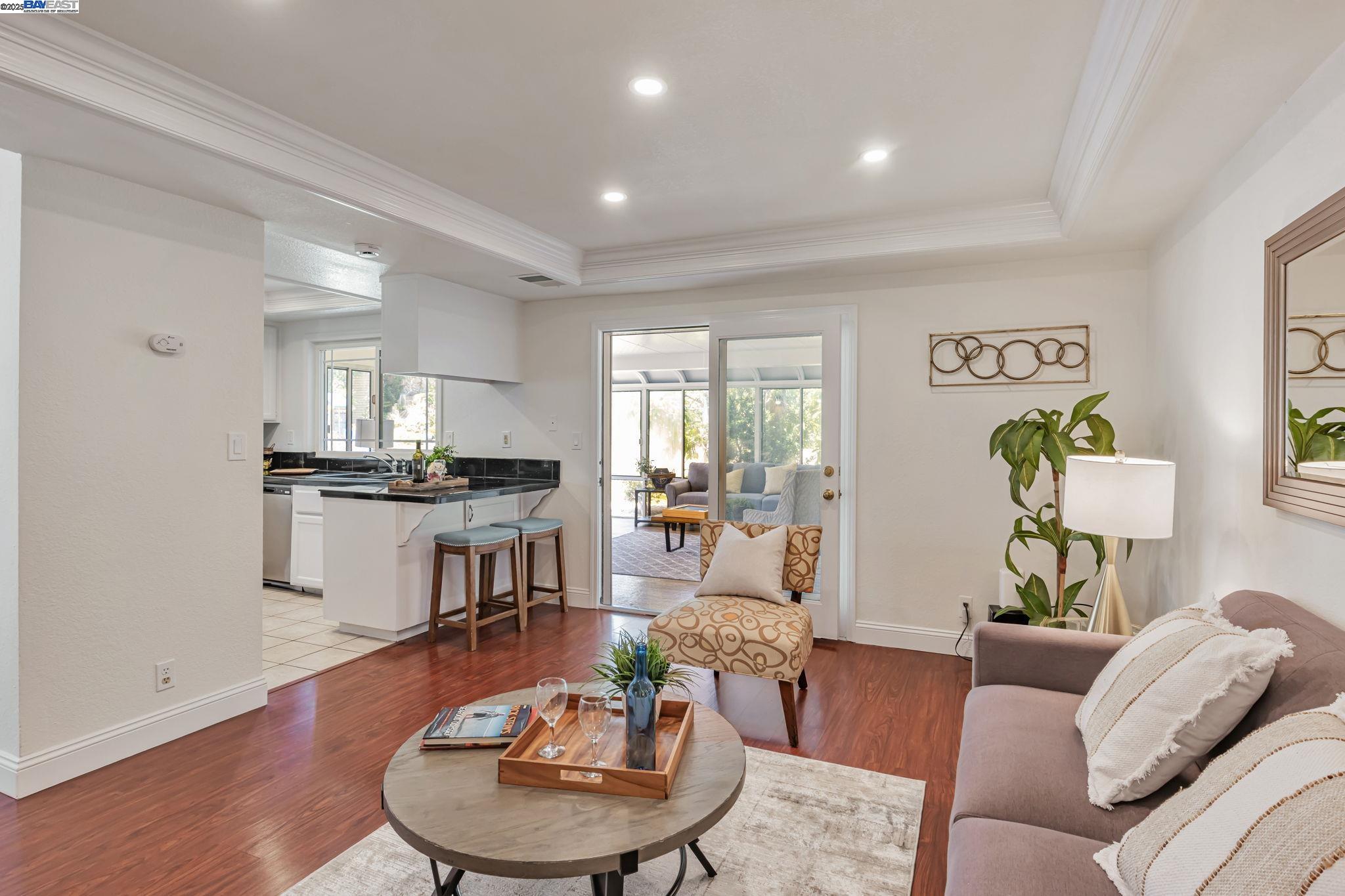 Detail Gallery Image 12 of 50 For 4243 Nerissa Cir, Fremont,  CA 94555 - 4 Beds | 1/1 Baths