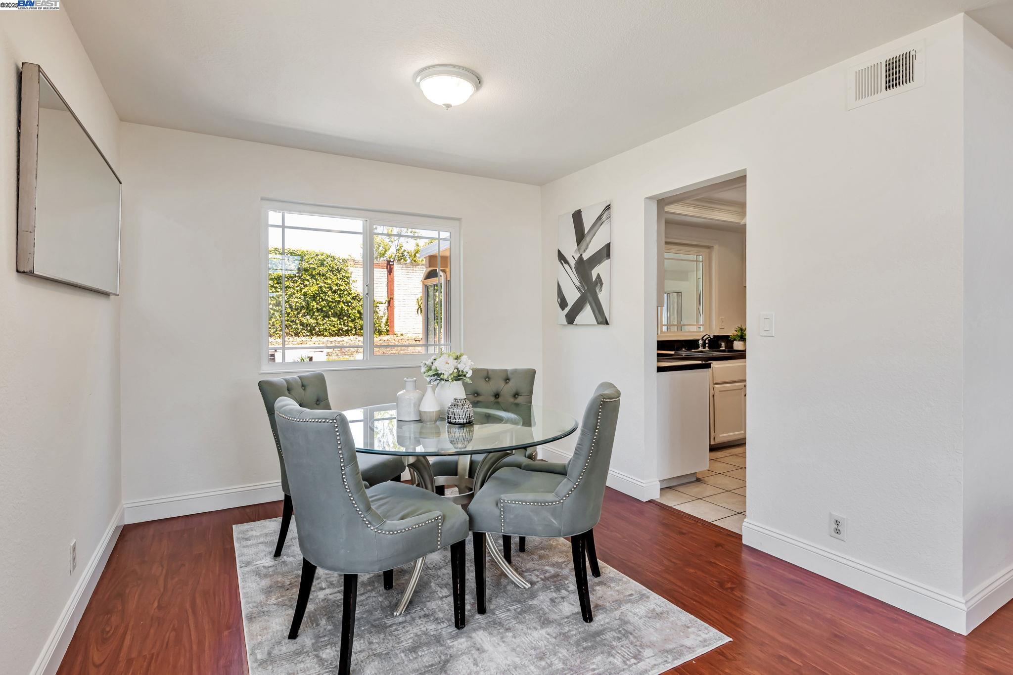 Detail Gallery Image 19 of 50 For 4243 Nerissa Cir, Fremont,  CA 94555 - 4 Beds | 1/1 Baths