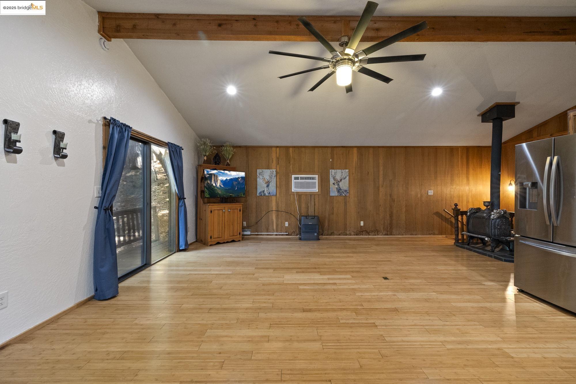 Detail Gallery Image 13 of 28 For 20569 Ponderosa Way, Tuolumne,  CA 95379 - 2 Beds | 1/1 Baths