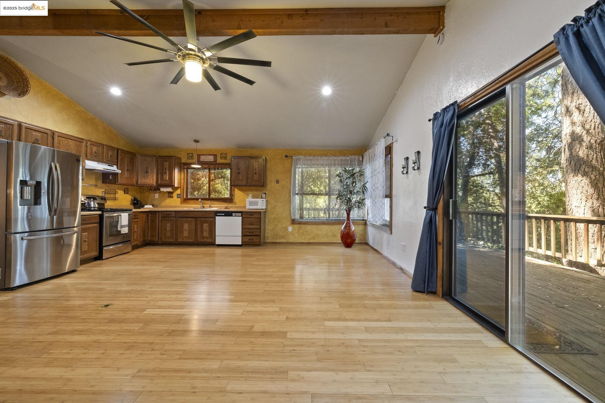 Detail Gallery Image 14 of 28 For 20569 Ponderosa Way, Tuolumne,  CA 95379 - 2 Beds | 1/1 Baths