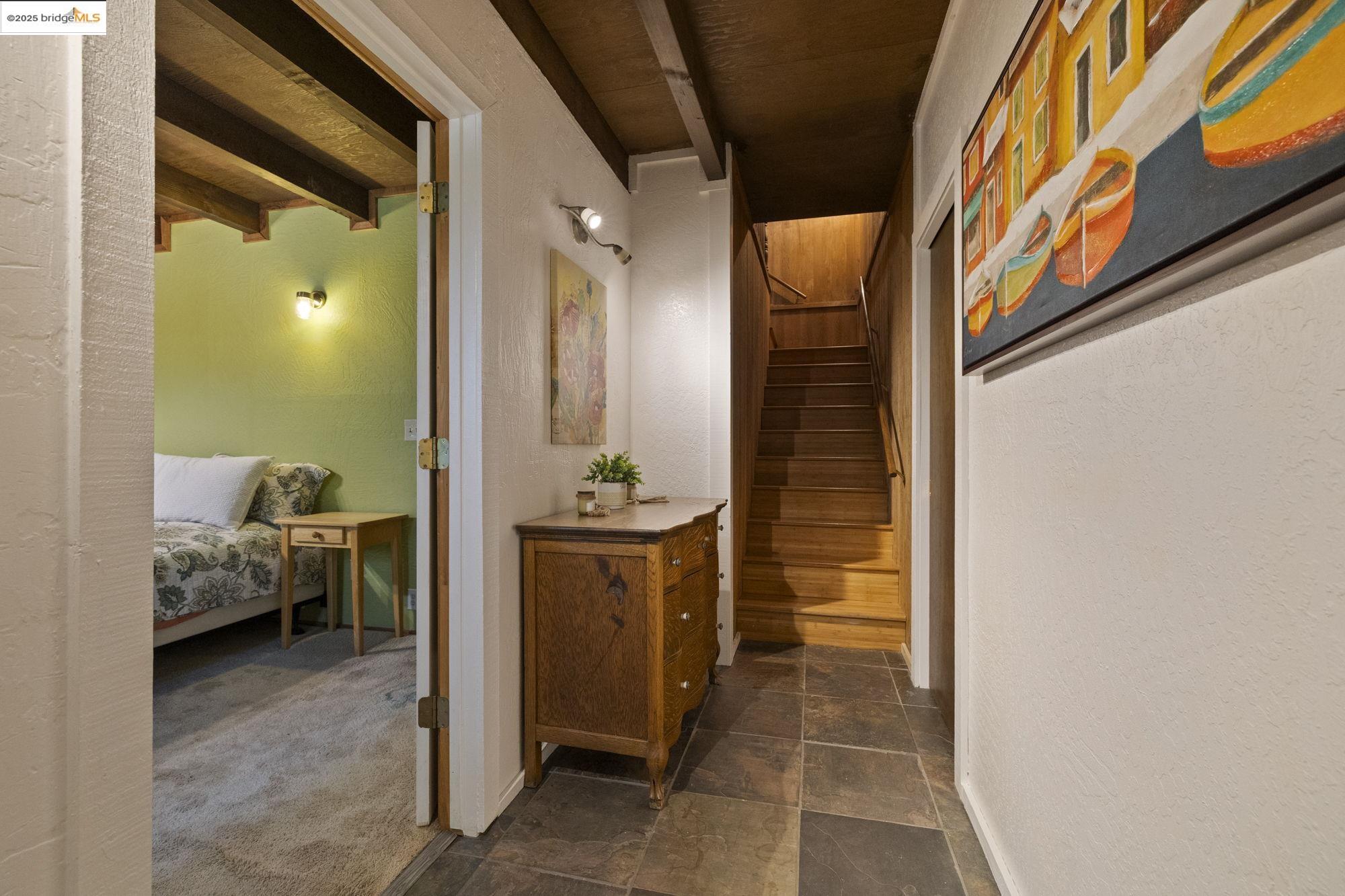 Detail Gallery Image 5 of 28 For 20569 Ponderosa Way, Tuolumne,  CA 95379 - 2 Beds | 1/1 Baths