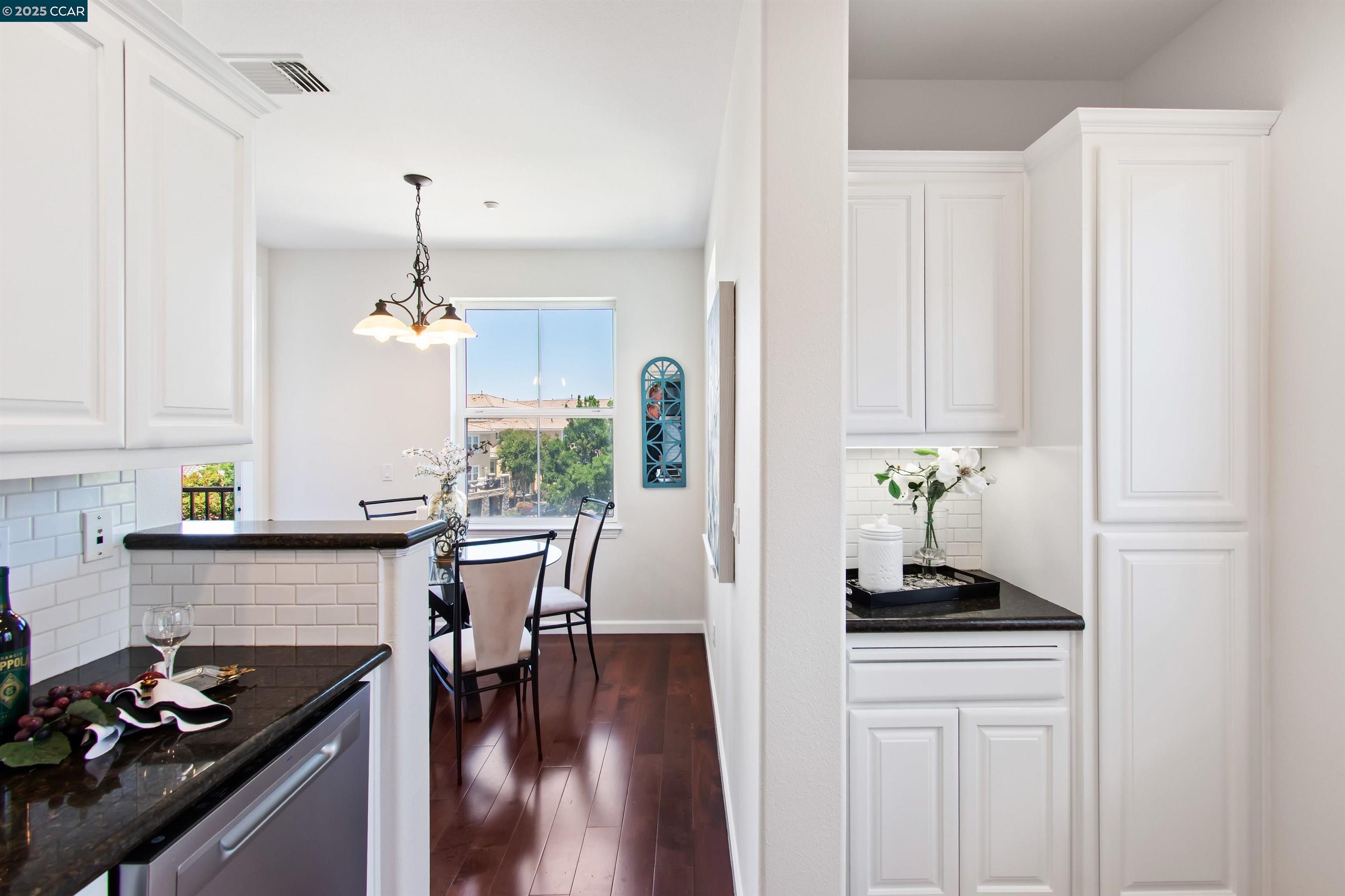 3420 Finnian Way # 314, Dublin, California 94568, 2 Bedrooms Bedrooms, 4 Rooms Rooms,2 BathroomsBathrooms,Residential Lease,For Rent,3420 Finnian Way # 314,41103577