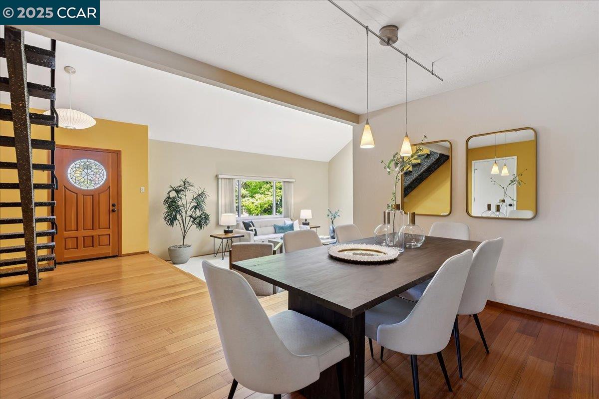 Detail Gallery Image 8 of 45 For 1759 Crescent Dr, Walnut Creek,  CA 94598 - 5 Beds | 3/1 Baths