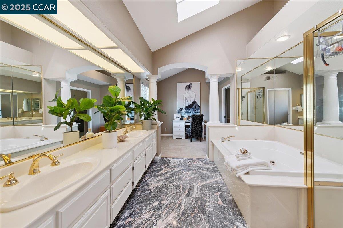 Detail Gallery Image 22 of 27 For 433 Stoneybrook Ct, Danville,  CA 94506 - 4 Beds | 3 Baths