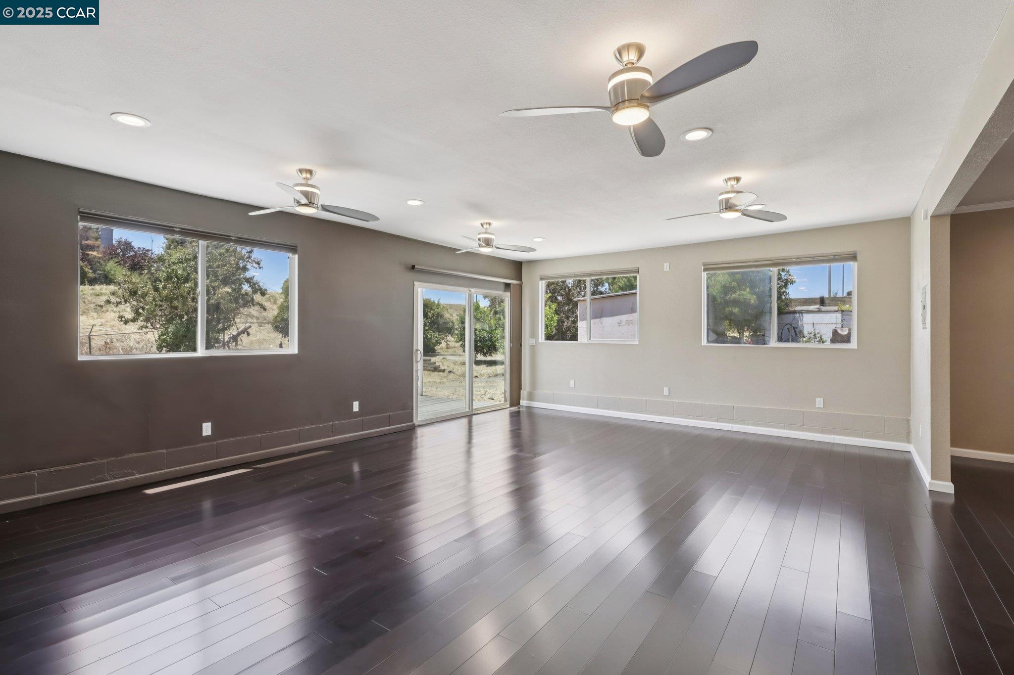 Detail Gallery Image 13 of 53 For 124 Zandra Ct, San Pablo,  CA 94806 - 5 Beds | 2 Baths