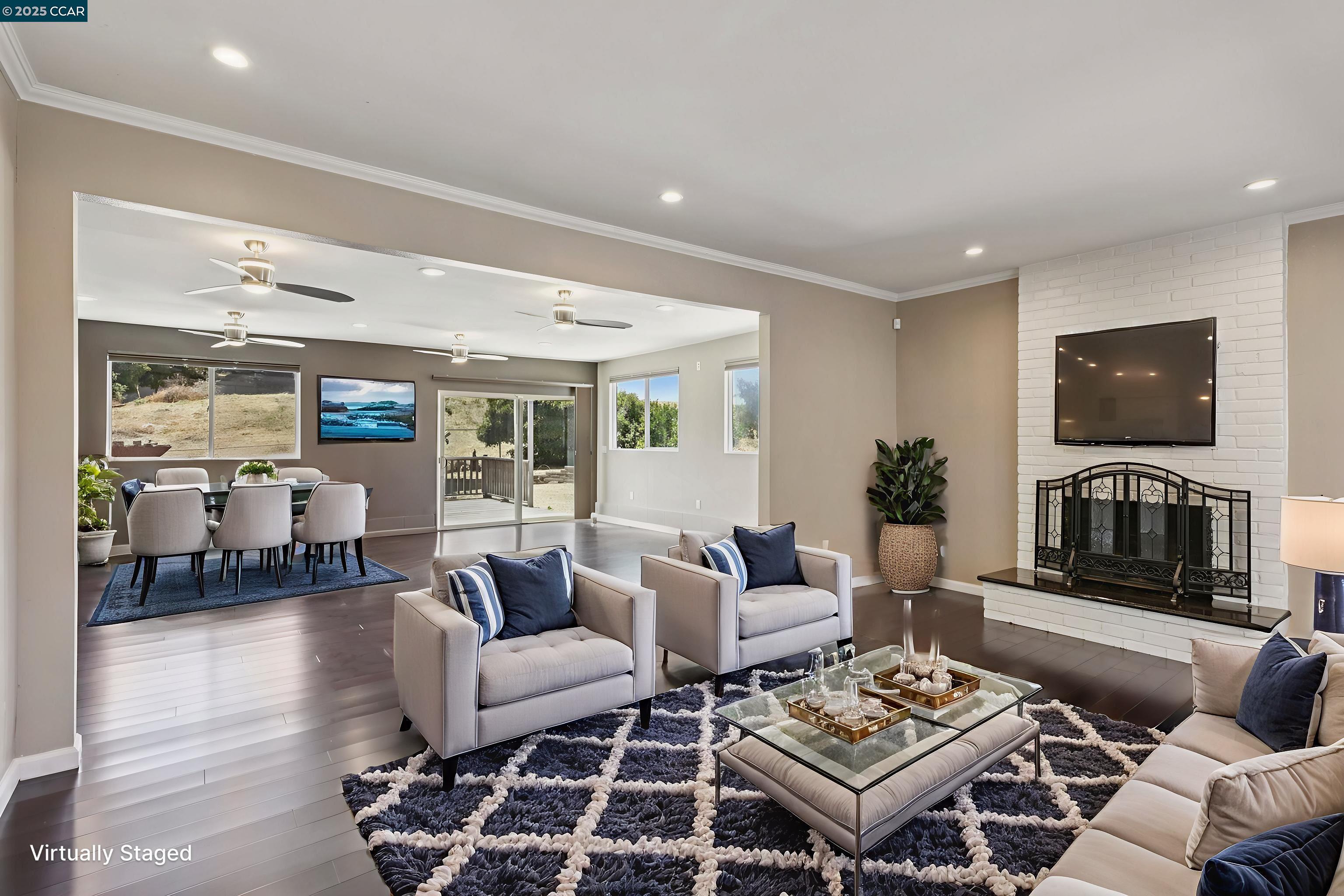 Detail Gallery Image 6 of 53 For 124 Zandra Ct, San Pablo,  CA 94806 - 5 Beds | 2 Baths
