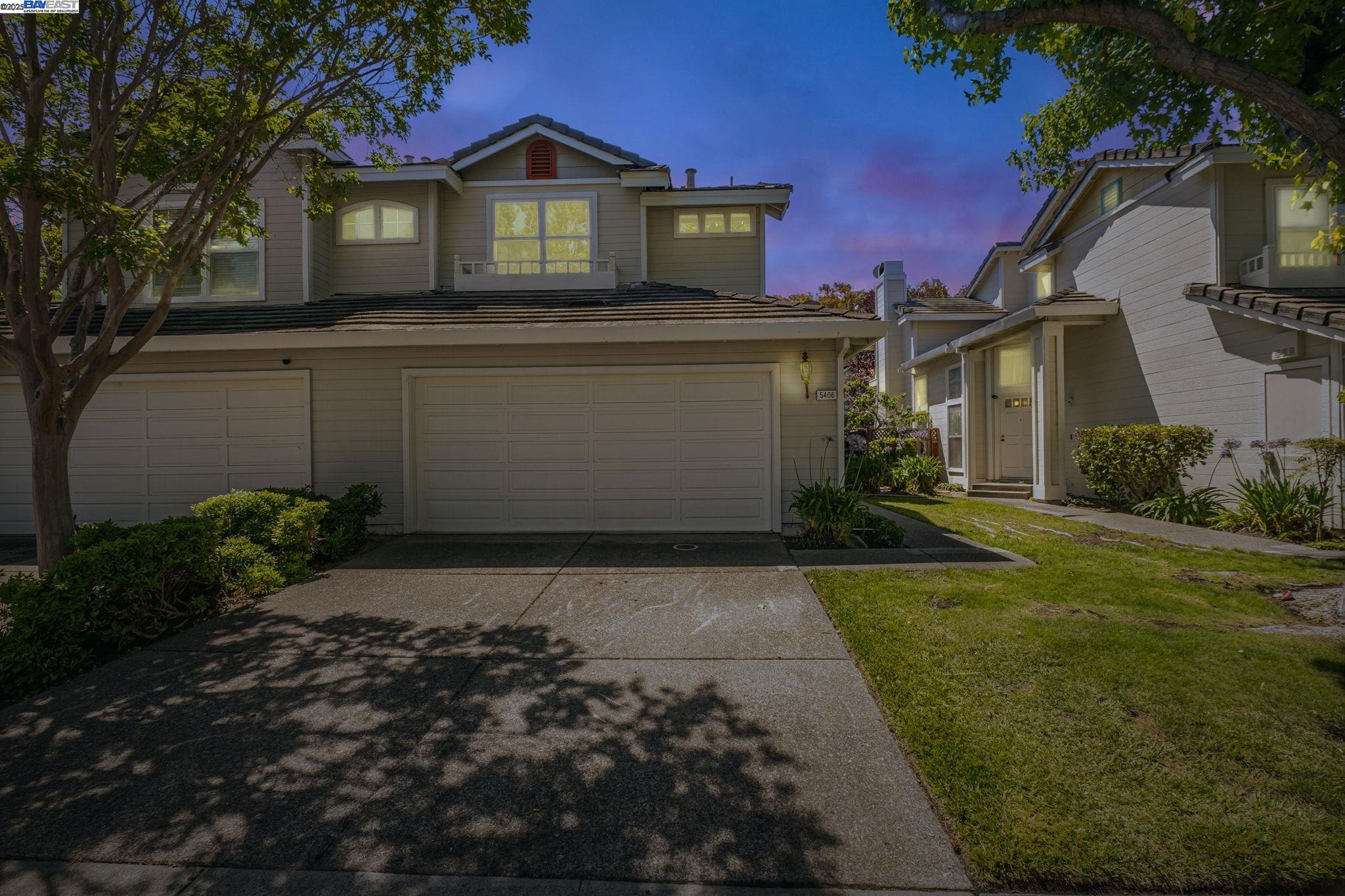 Detail Gallery Image 2 of 31 For 5406 Ontario Cmn, Fremont,  CA 94555 - 2 Beds | 2/1 Baths