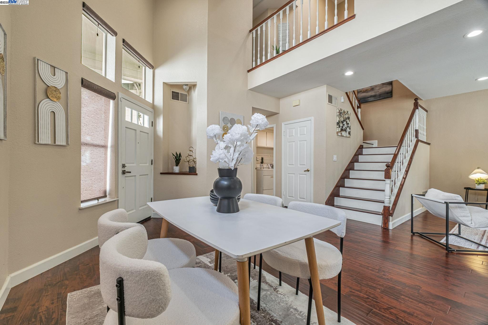 Detail Gallery Image 13 of 31 For 5406 Ontario Cmn, Fremont,  CA 94555 - 2 Beds | 2/1 Baths