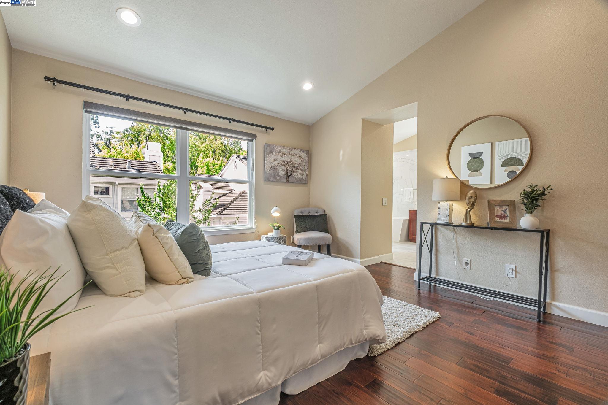 Detail Gallery Image 16 of 31 For 5406 Ontario Cmn, Fremont,  CA 94555 - 2 Beds | 2/1 Baths