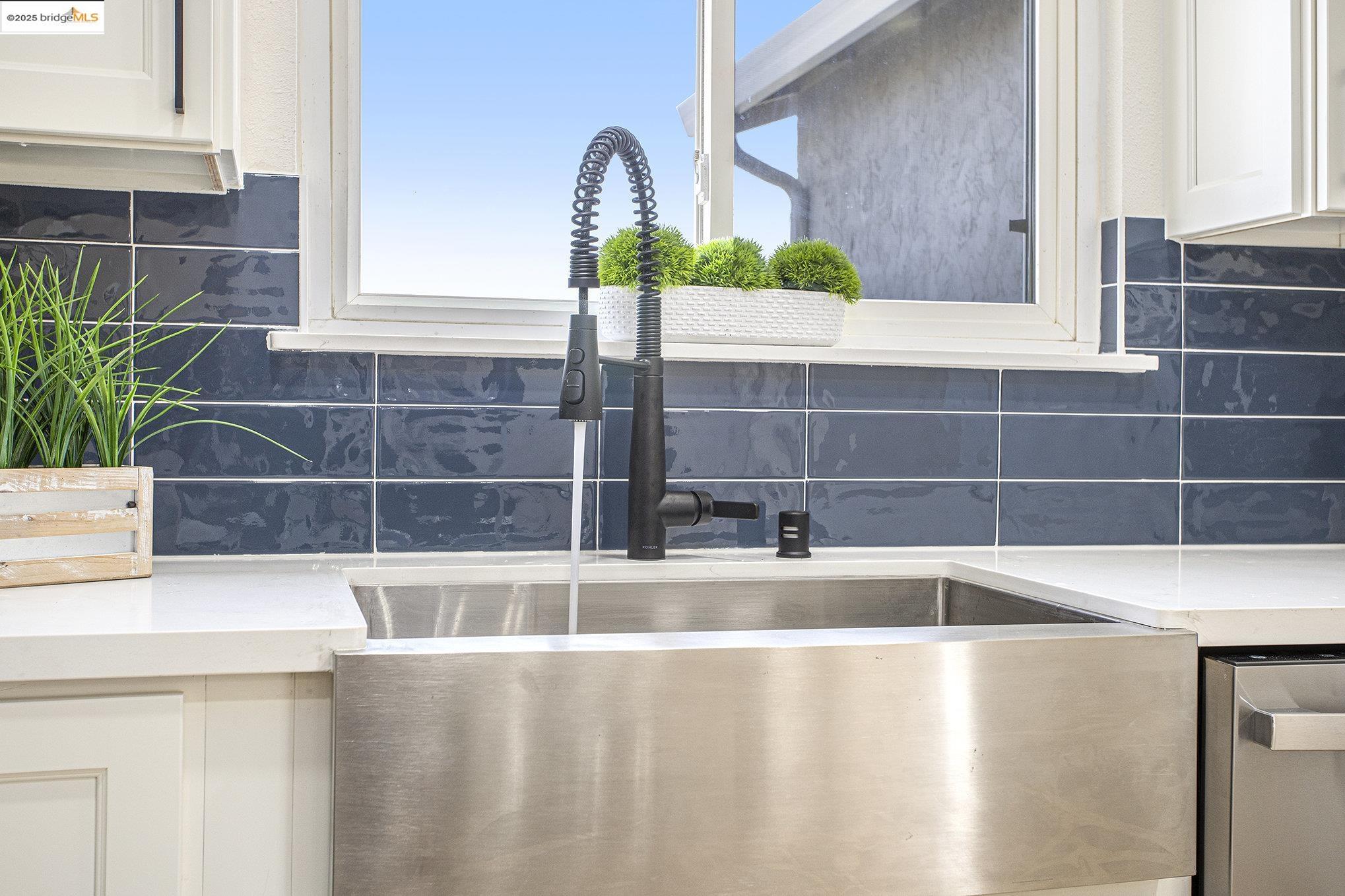 Detail Gallery Image 16 of 31 For 237 Atherton Ave, Pittsburg,  CA 94565 - 4 Beds | 2 Baths