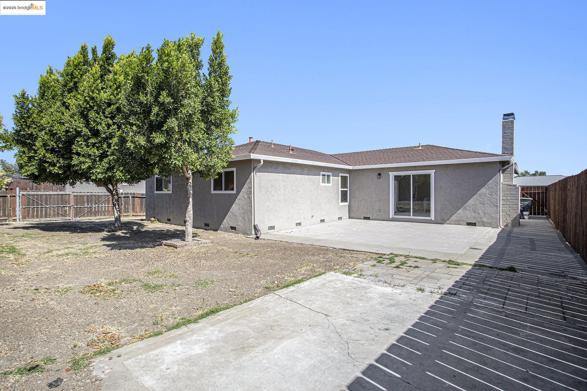 Detail Gallery Image 27 of 31 For 237 Atherton Ave, Pittsburg,  CA 94565 - 4 Beds | 2 Baths