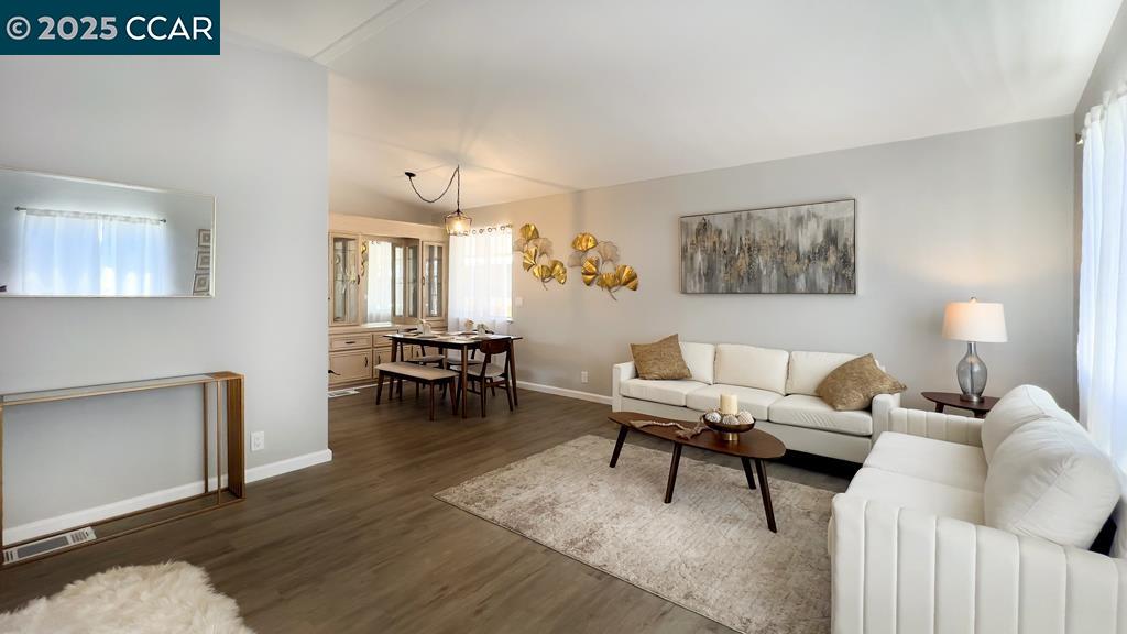 Detail Gallery Image 9 of 30 For 288 Safari Way #210,  Pacheco,  CA 94553 - 2 Beds | 2 Baths