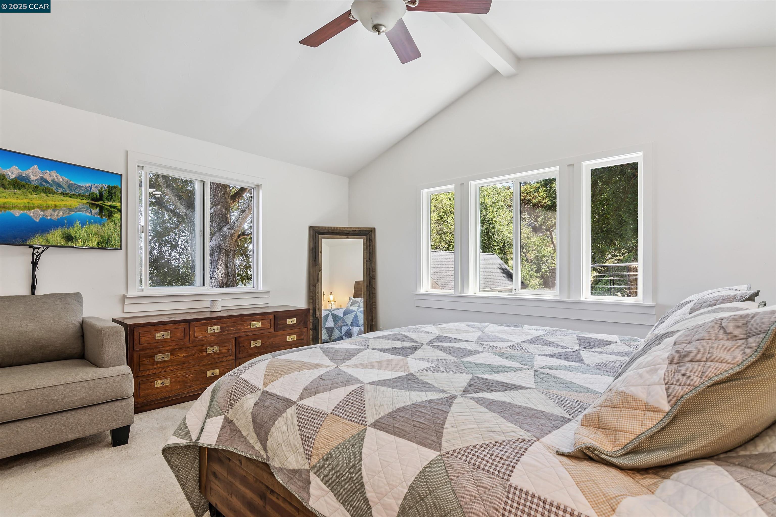 Detail Gallery Image 30 of 59 For 85 La Encinal, Orinda,  CA 94563 - 2 Beds | 1/1 Baths