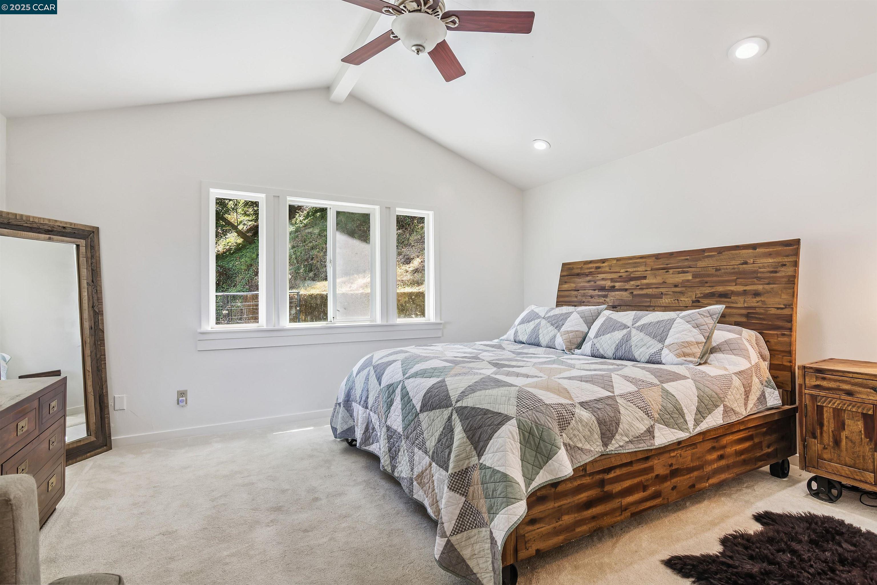 Detail Gallery Image 31 of 59 For 85 La Encinal, Orinda,  CA 94563 - 2 Beds | 1/1 Baths