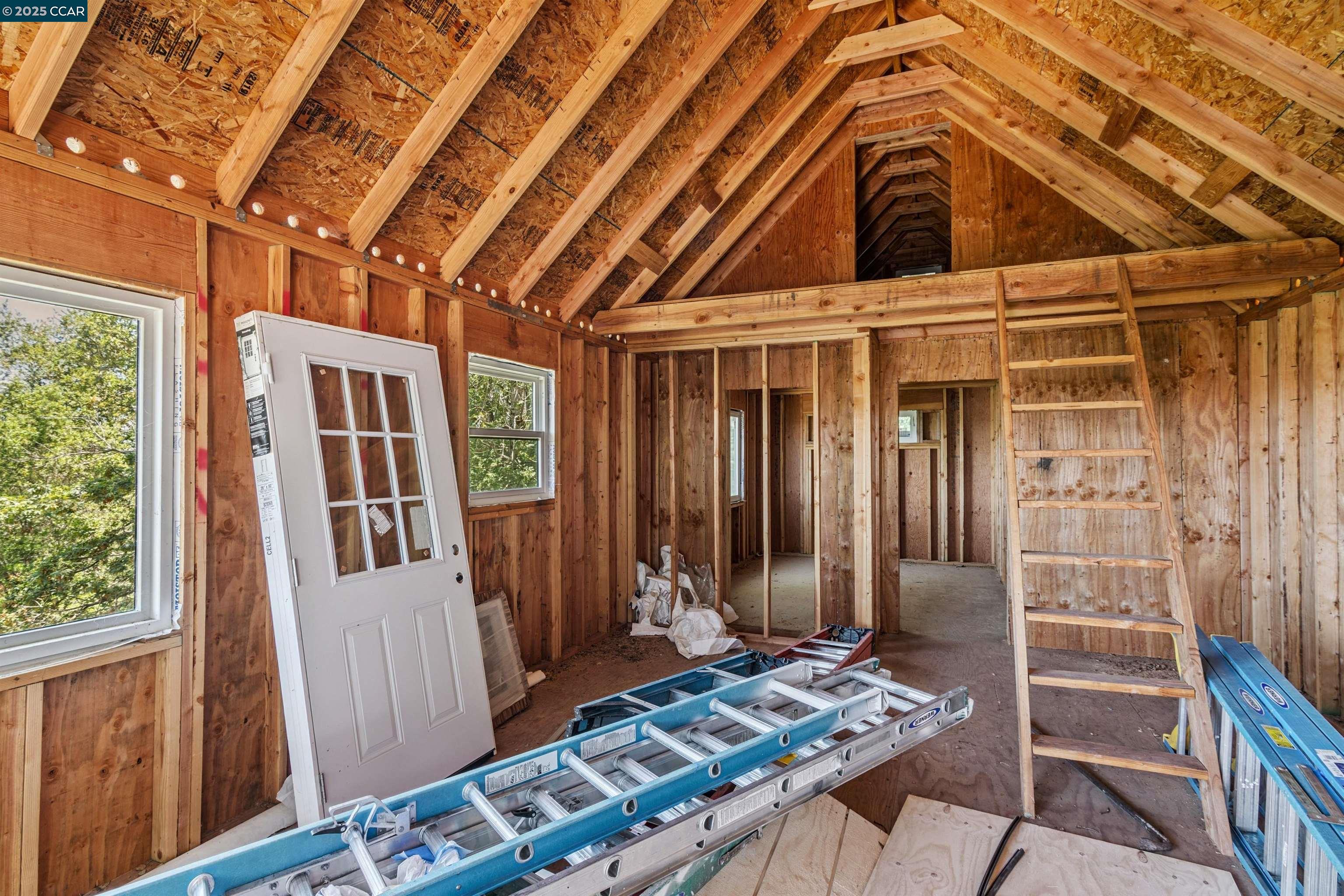 Detail Gallery Image 39 of 59 For 85 La Encinal, Orinda,  CA 94563 - 2 Beds | 1/1 Baths