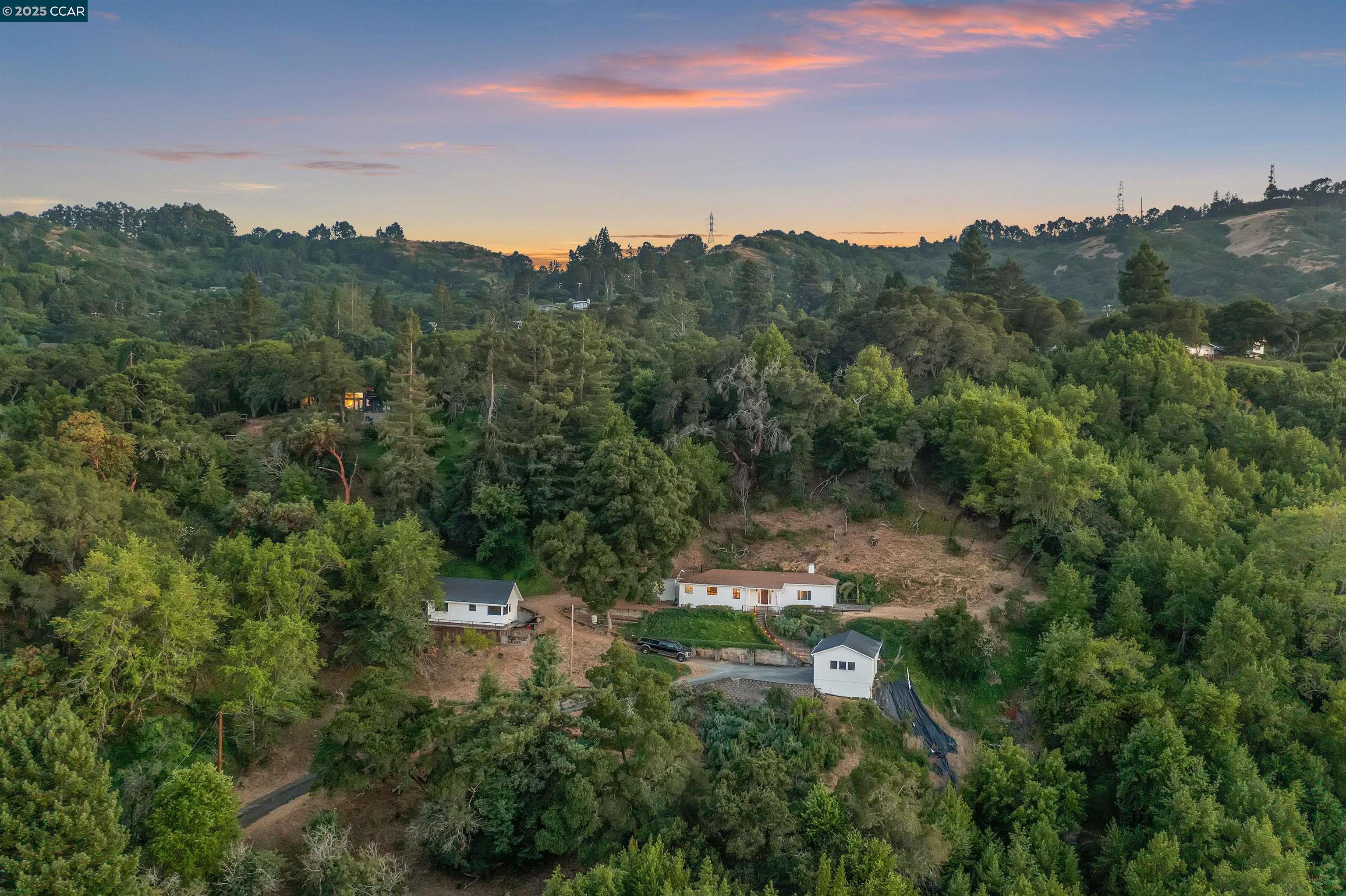 Detail Gallery Image 56 of 59 For 85 La Encinal, Orinda,  CA 94563 - 2 Beds | 1/1 Baths