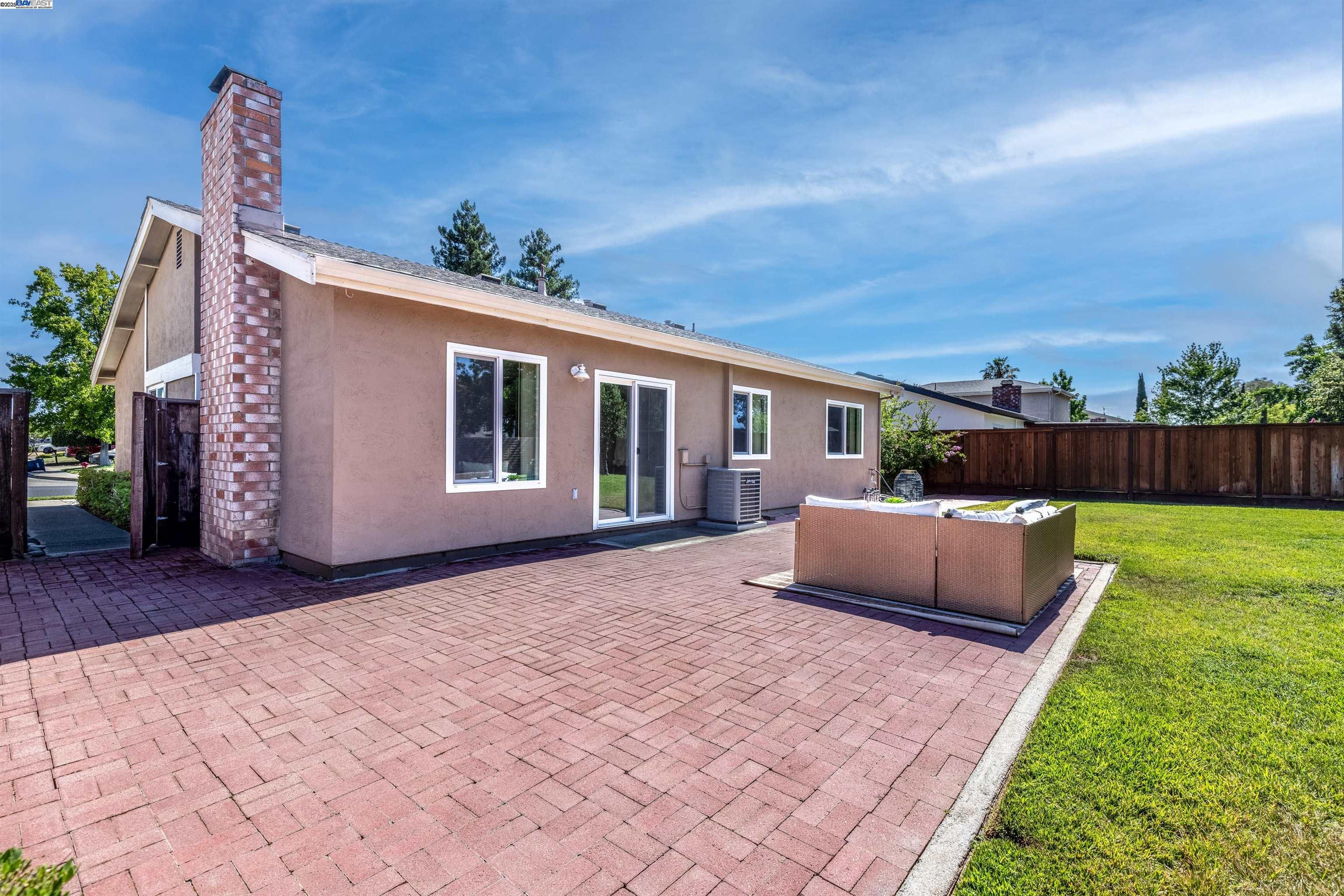 Detail Gallery Image 27 of 46 For 168 Tamalpais Ave, Livermore,  CA 94551 - 3 Beds | 2 Baths