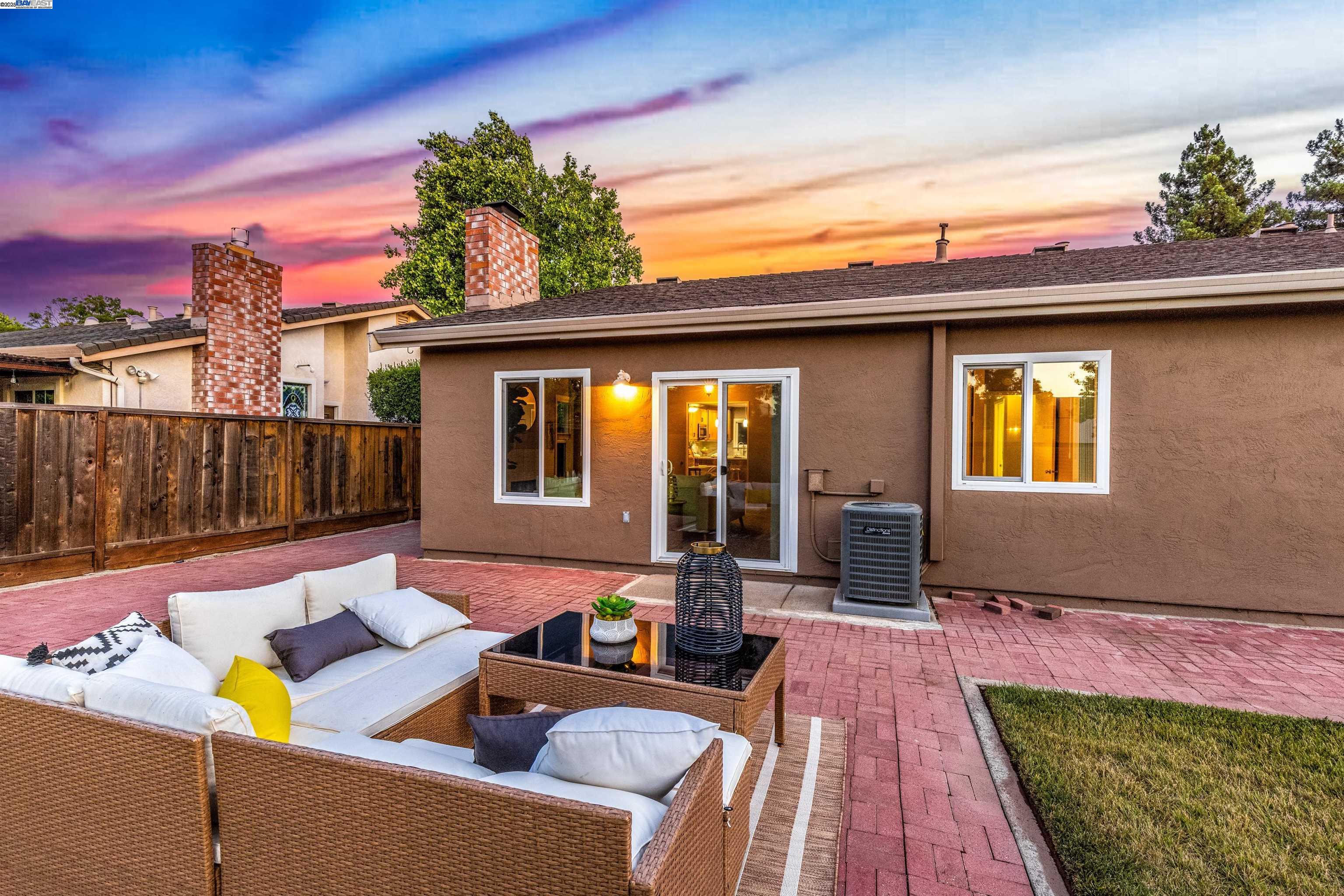 Detail Gallery Image 37 of 46 For 168 Tamalpais Ave, Livermore,  CA 94551 - 3 Beds | 2 Baths