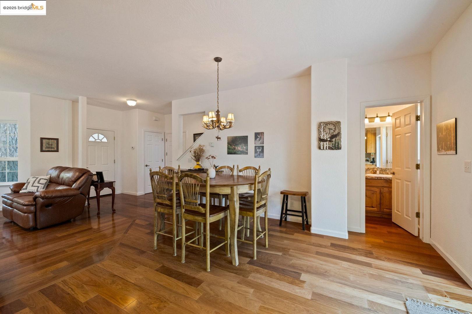 Detail Gallery Image 12 of 30 For 19907 Middle Camp Sugarpine Rd, Twain Harte,  CA 95383 - 3 Beds | 2/1 Baths