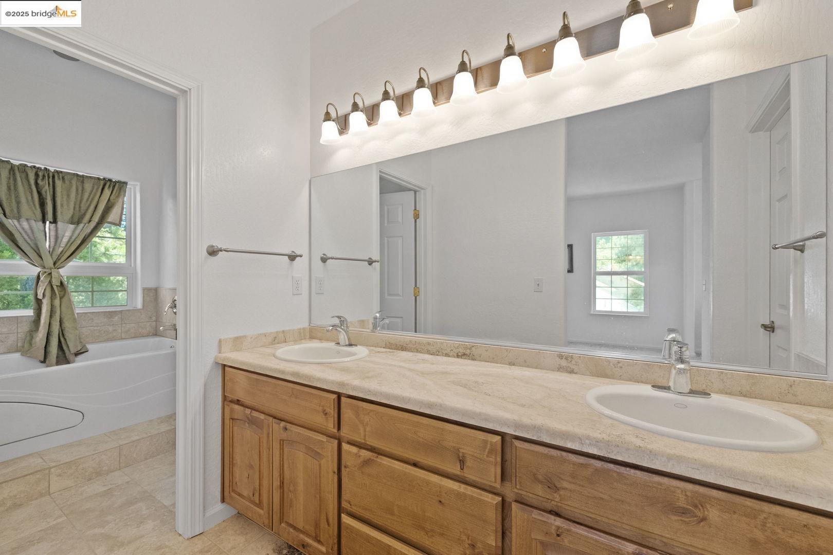 Detail Gallery Image 18 of 30 For 19907 Middle Camp Sugarpine Rd, Twain Harte,  CA 95383 - 3 Beds | 2/1 Baths