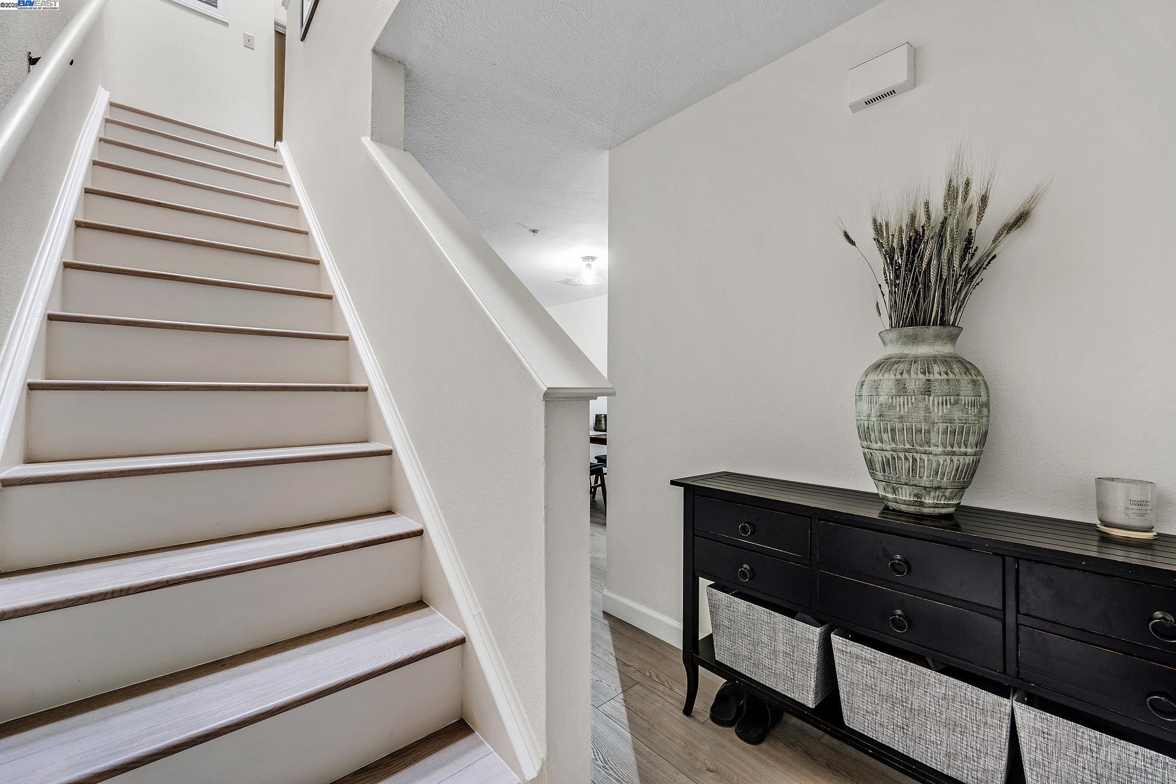 Detail Gallery Image 15 of 30 For 2719 Oak Rd #J,  Walnut Creek,  CA 94597 - 2 Beds | 2 Baths