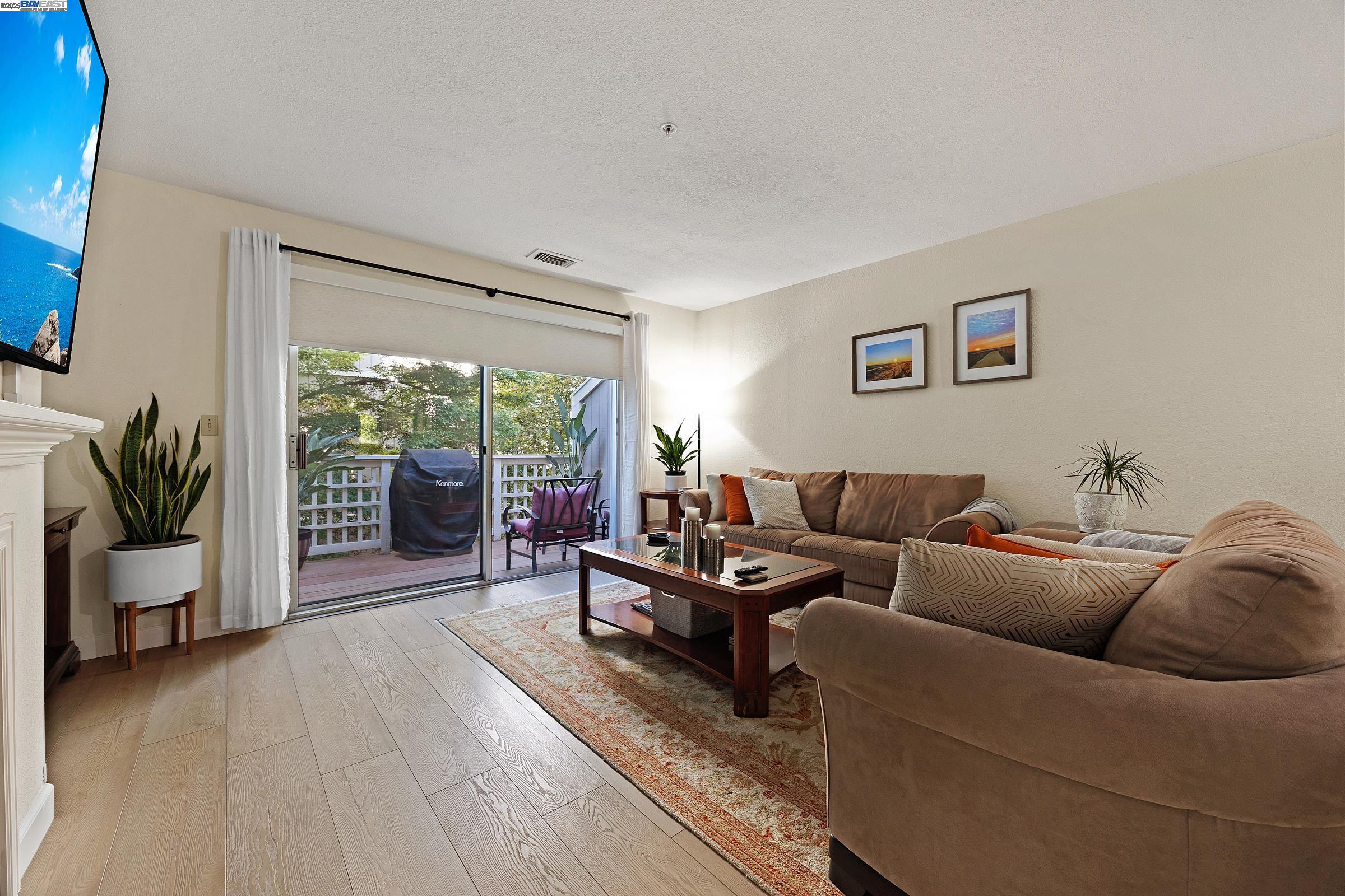 Photo #3: 41103612 Listing 