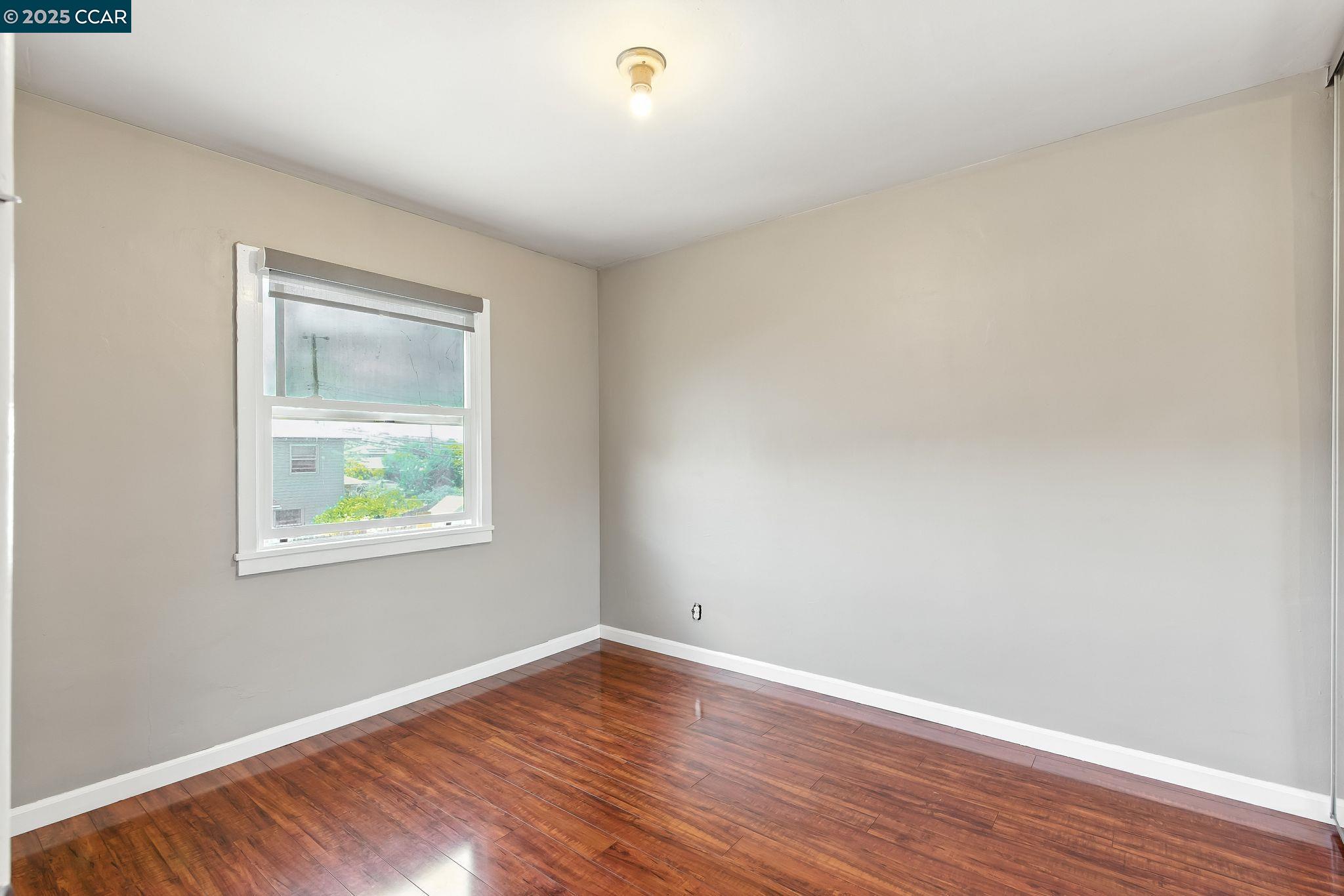 Photo #11: 41103614 Listing: Photo #11