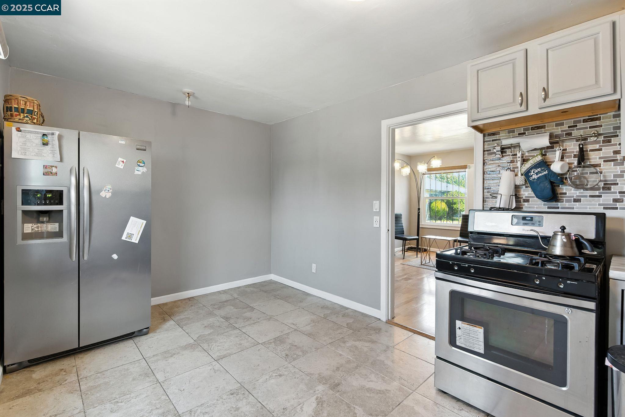 Photo #7: 41103614 Listing: Photo #7