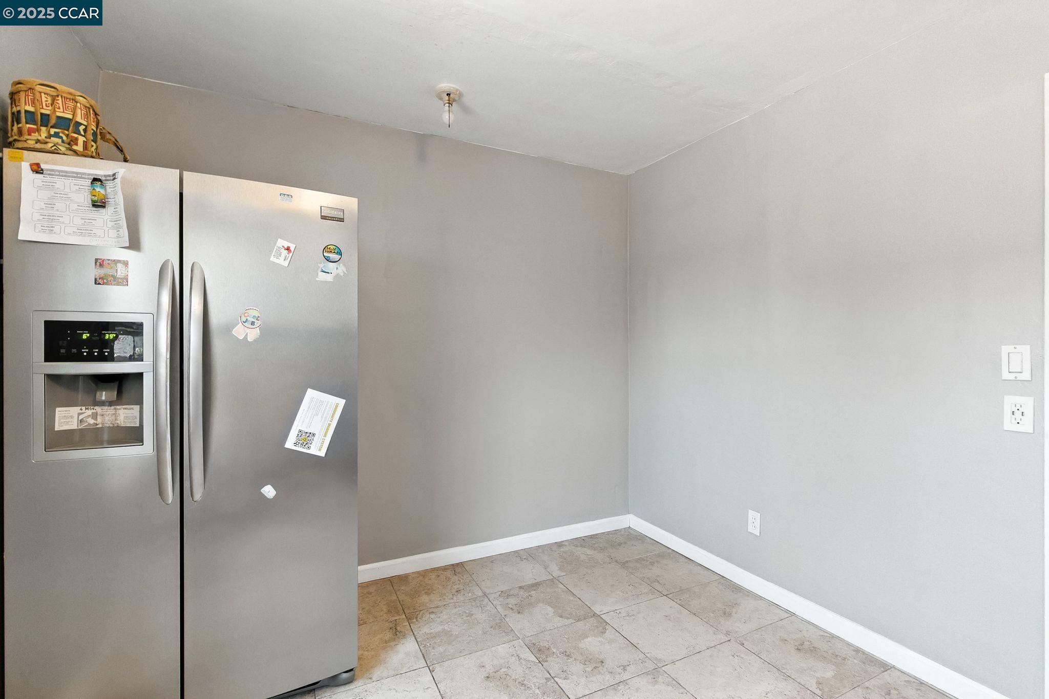 Photo #8: 41103614 Listing: Photo #8