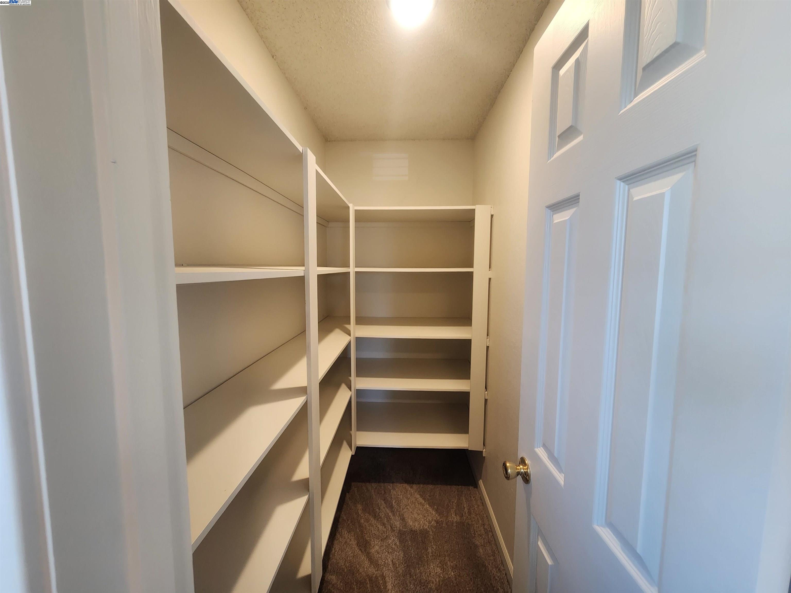 7536 Silvertree Ln, Dublin, California 94568, 2 Bedrooms Bedrooms, ,1 BathroomBathrooms,Residential Lease,For Rent,7536 Silvertree Ln,41103615